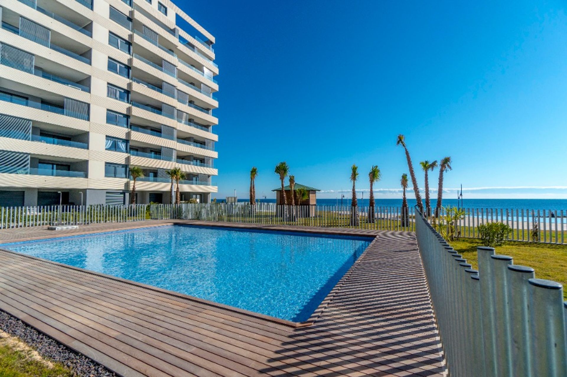 Condominium in Torrevieja, Valencia 11500700