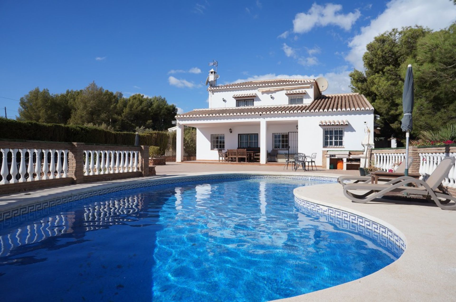 Casa nel Frigiliana, Andalusia 11502037