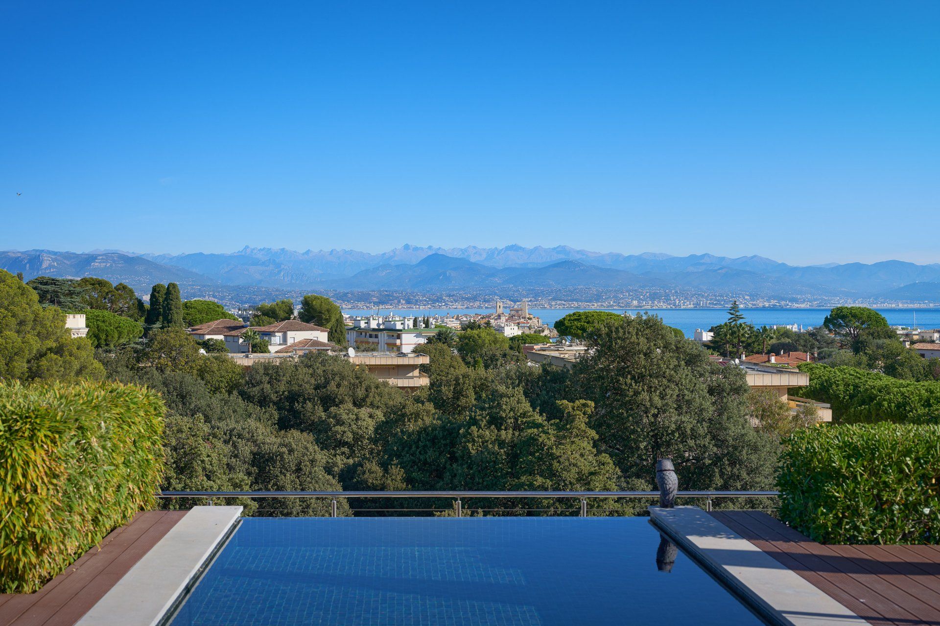 Kondominium di Antibes, Provence-Alpes-Cote d'Azur 11502461