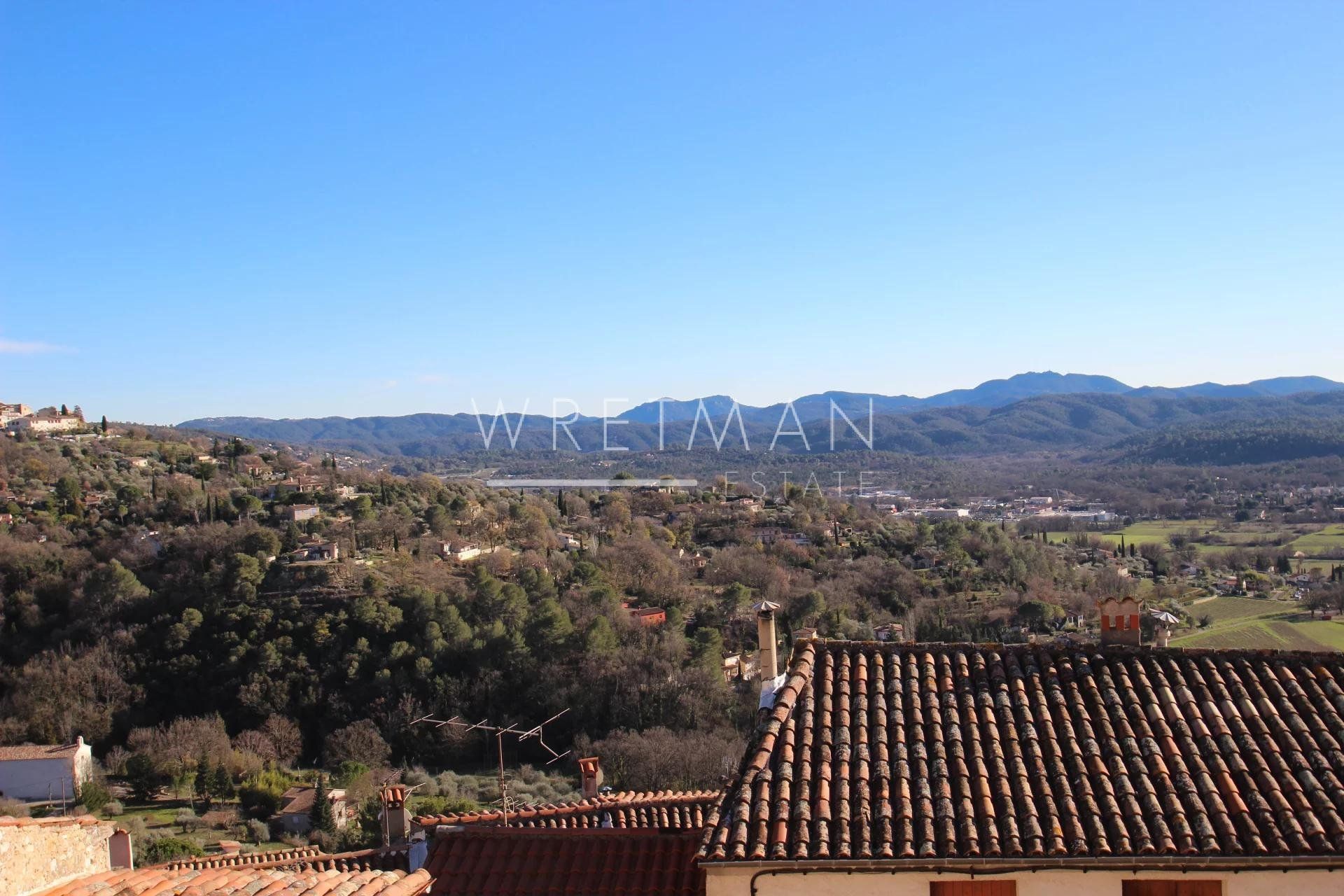 Rumah di Callian, Provence-Alpes-Cote d'Azur 11502477