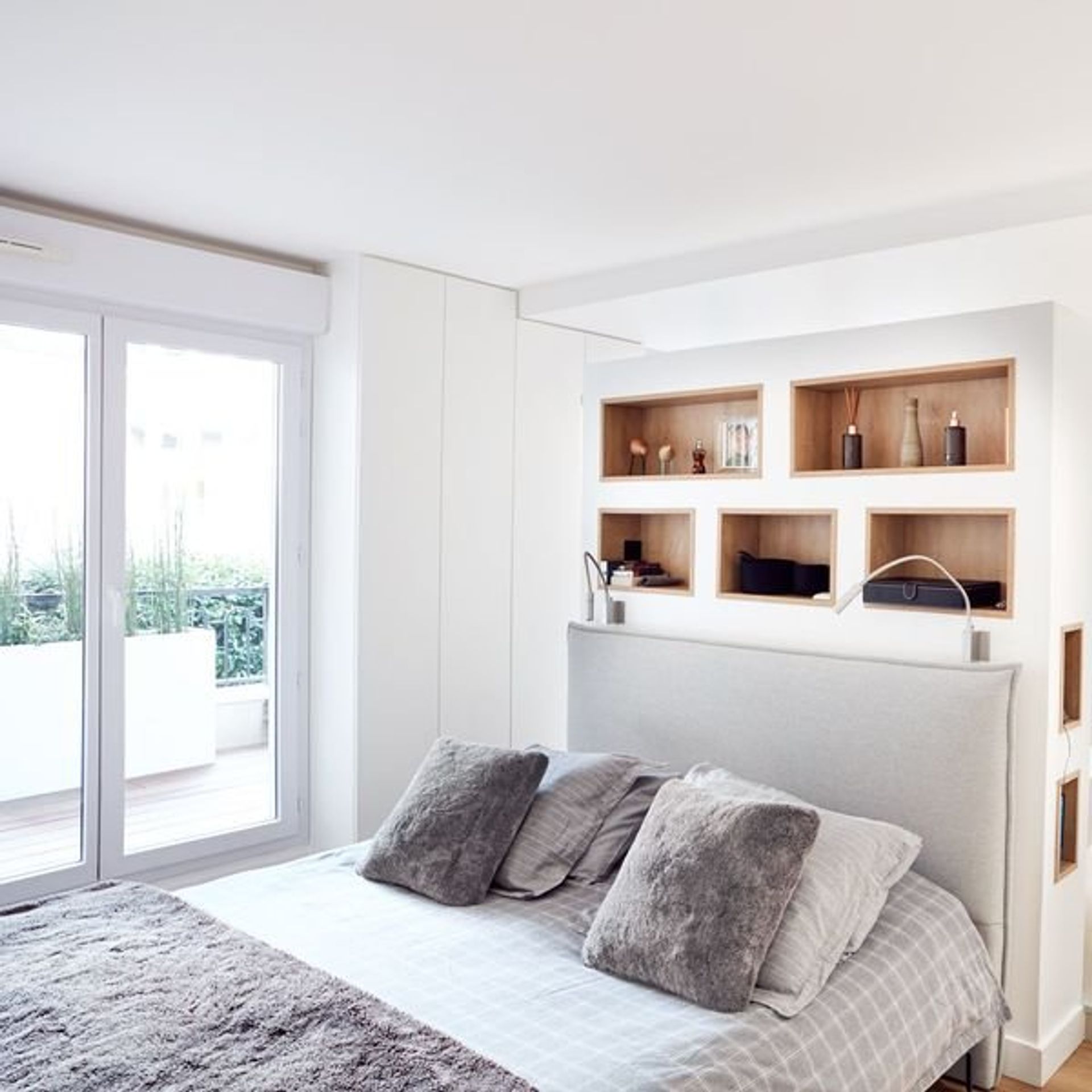 Residential in Montrouge, Hauts-de-Seine 11502491