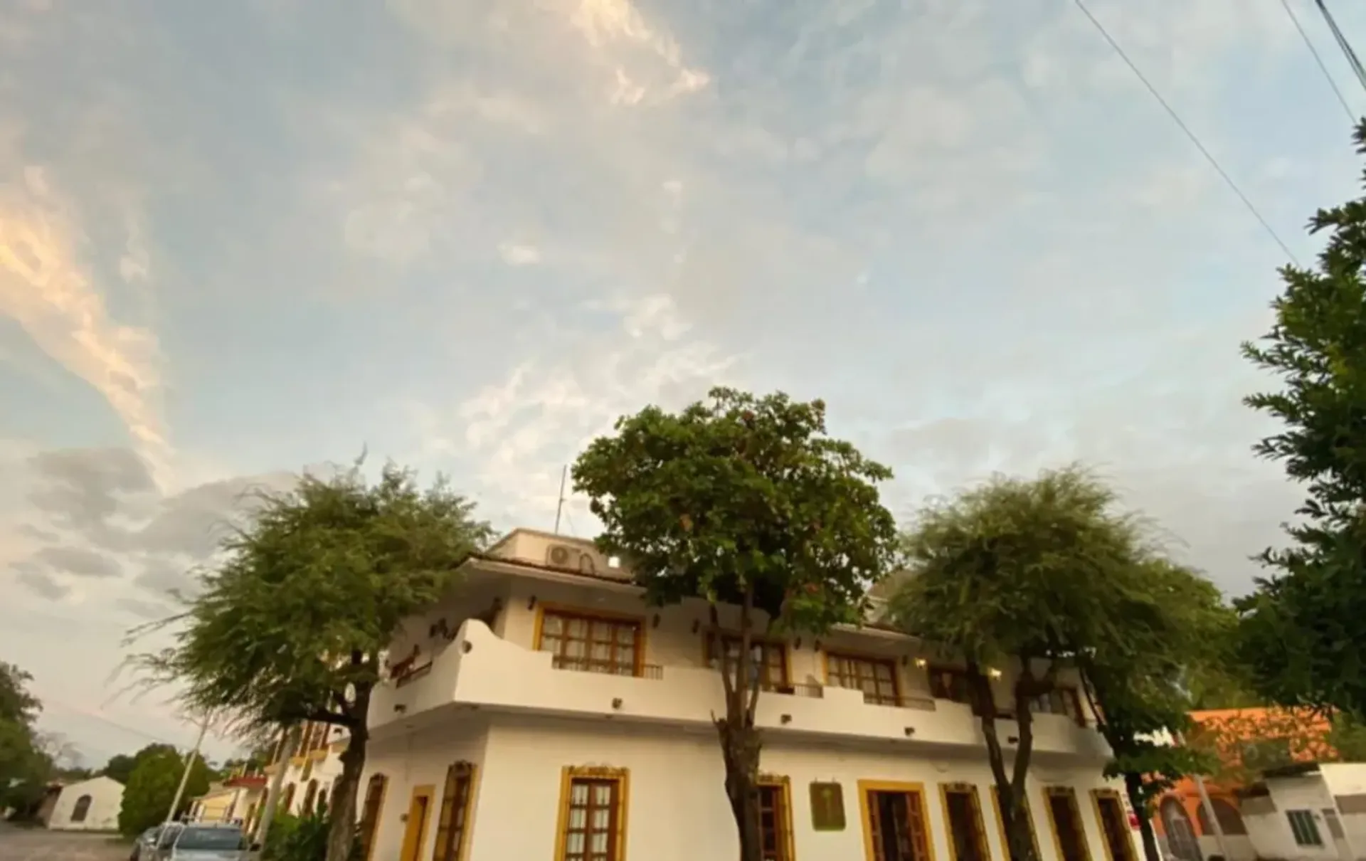 Hus i San Pedro Garza Garcia, Avenida Benito Juárez 11503298