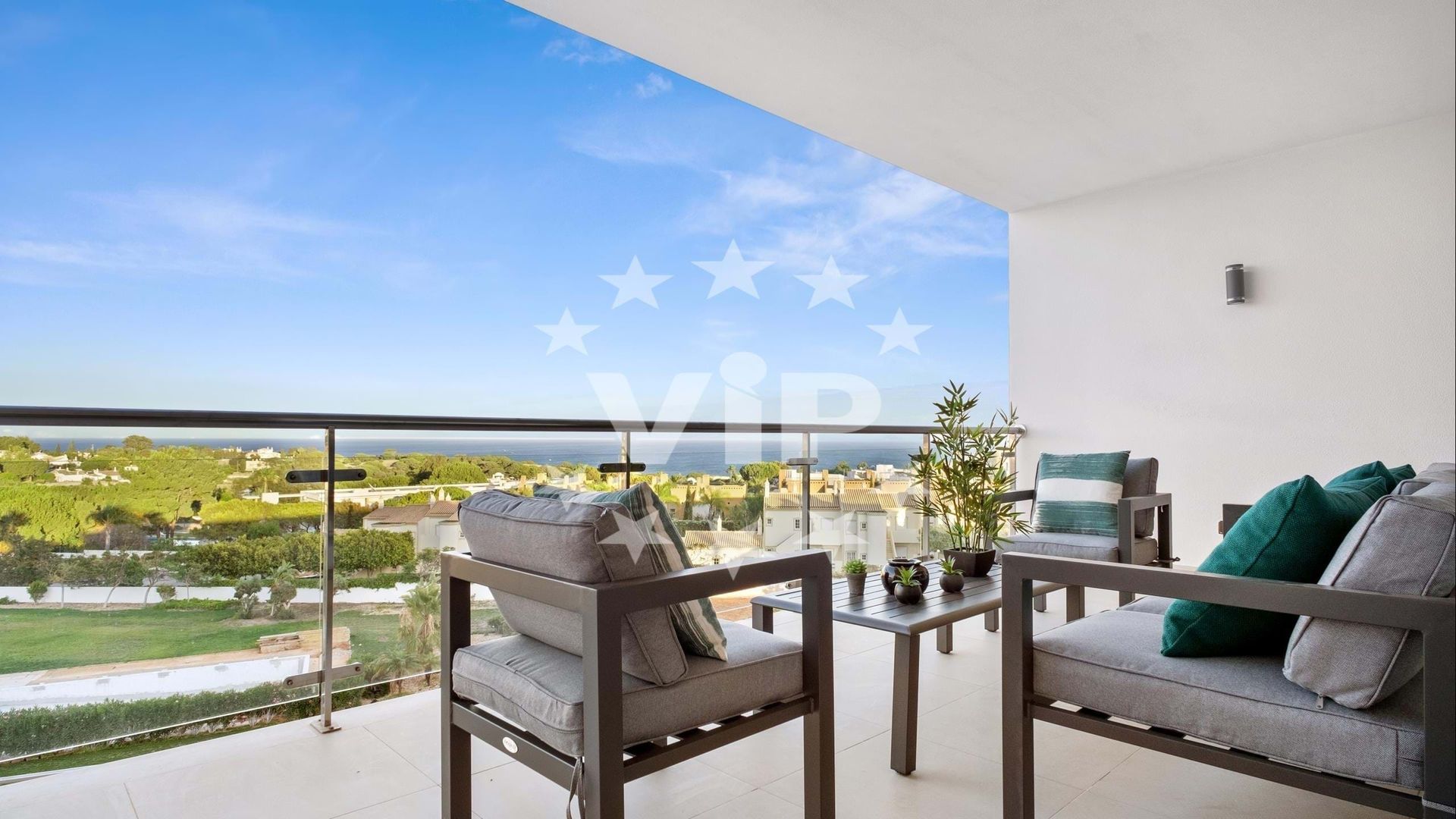 Condominium in Oura, Faro 11503586