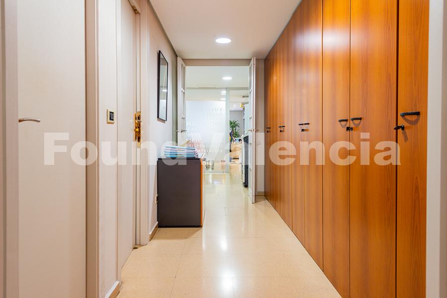 Condominium in Valencia, Valencia 11503724