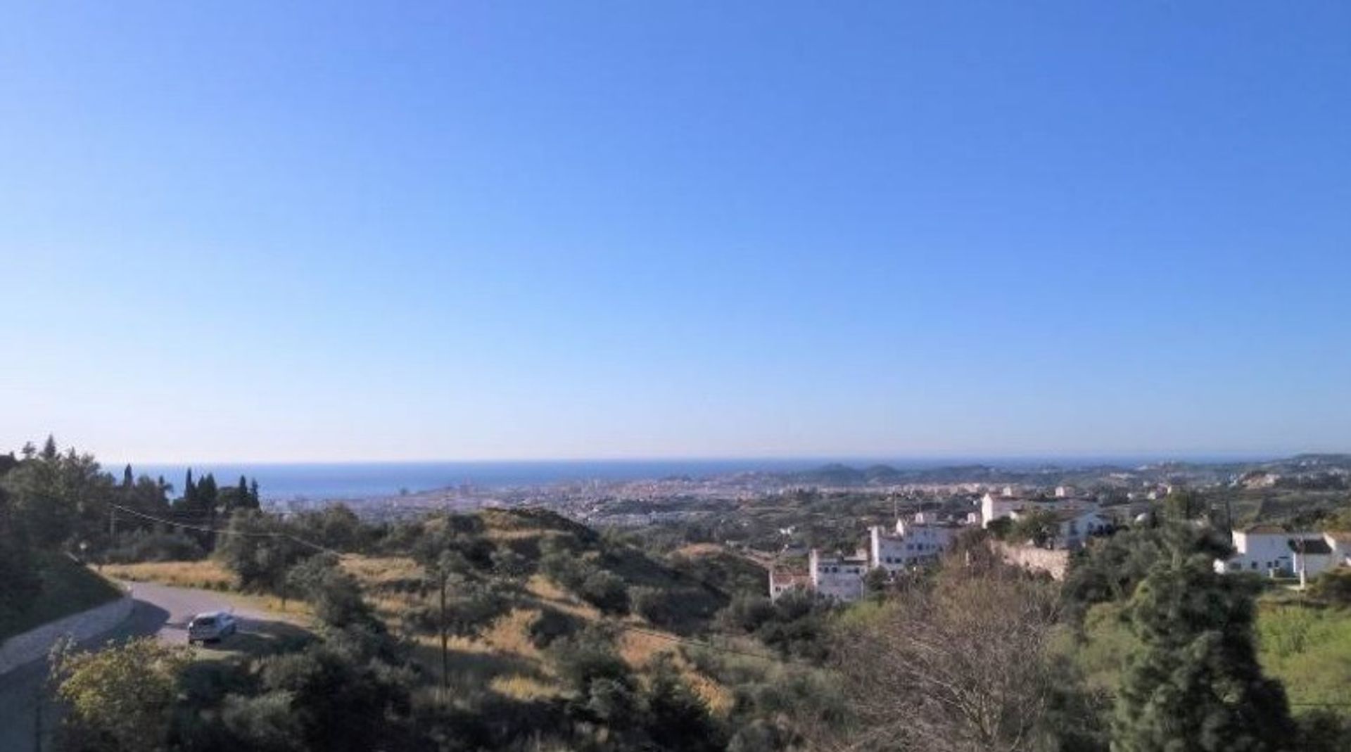 Casa nel Fuengirola, Andalusia 11504280