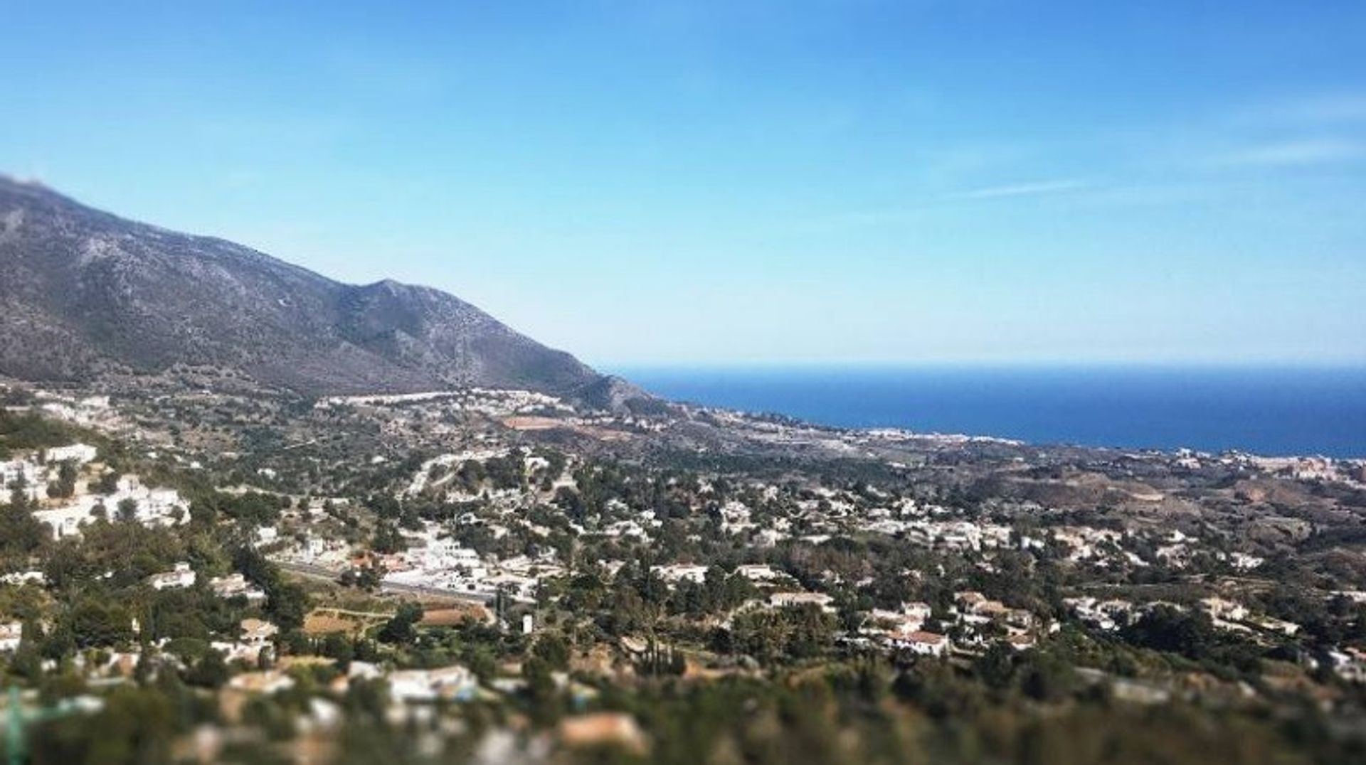 Casa nel Fuengirola, Andalusia 11504280