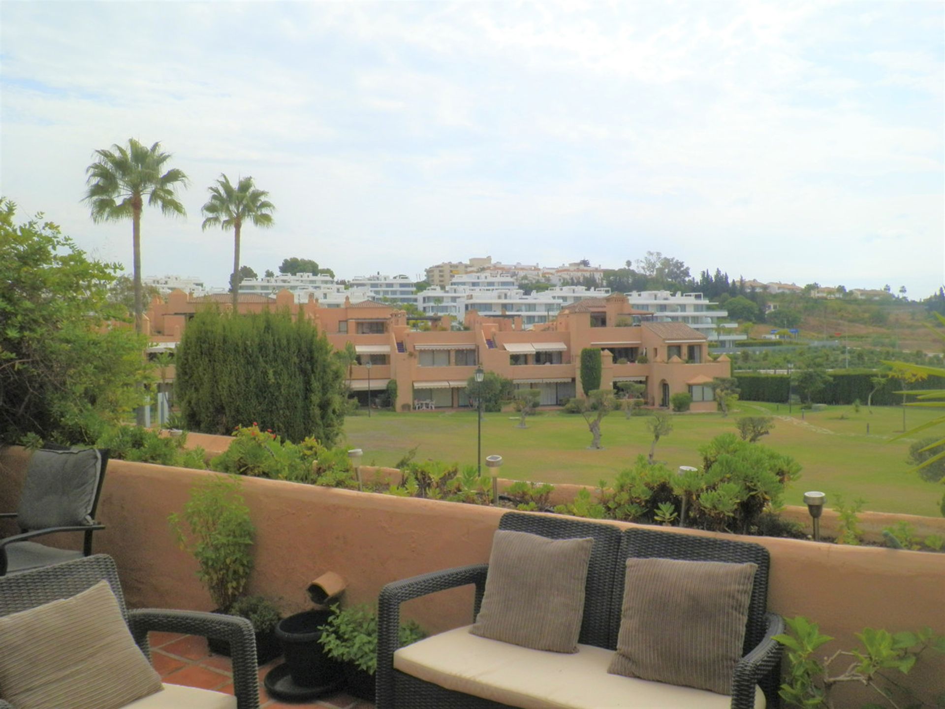 Condominium in La Atalaya, Andalucía 11505029