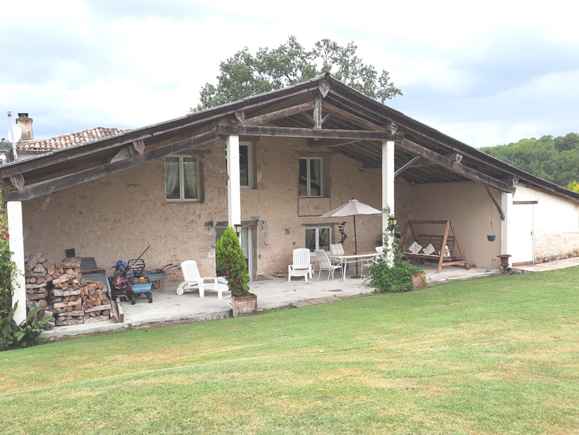 Hus i Caubon-Saint-Sauveur, Nouvelle-Aquitaine 11505069