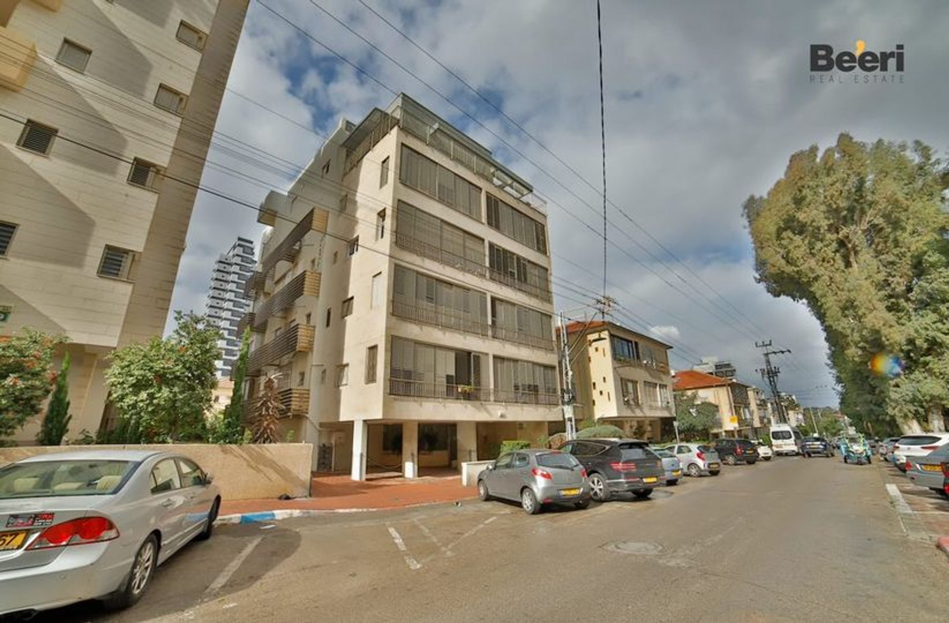 Кондоминиум в Ramat Gan, Tel Aviv District 11505392