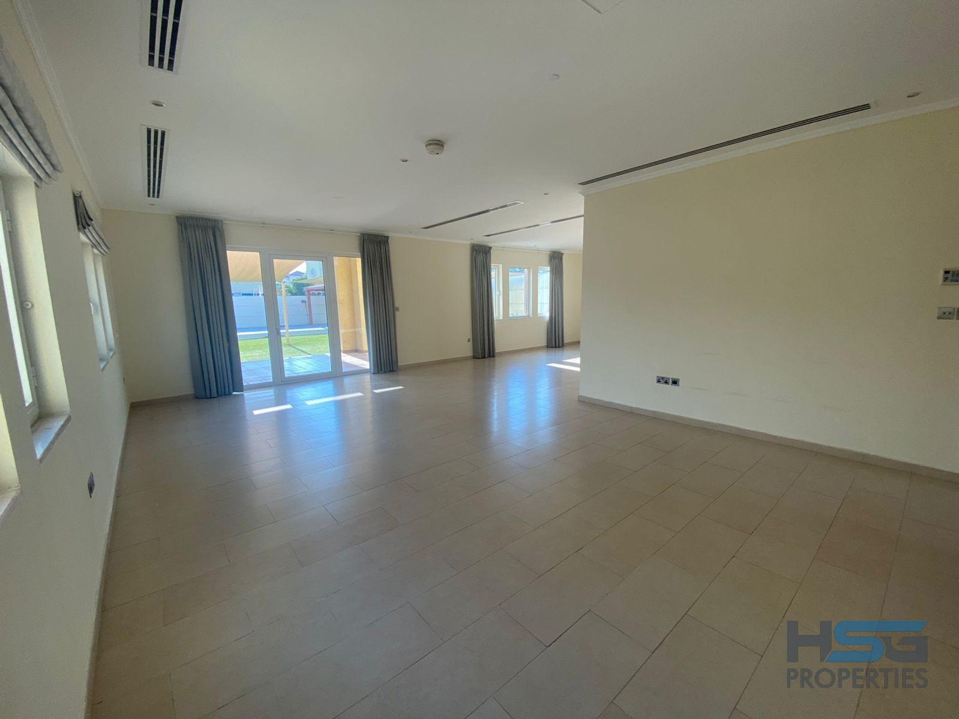 Residencial en Dubai, Dubai 11505534