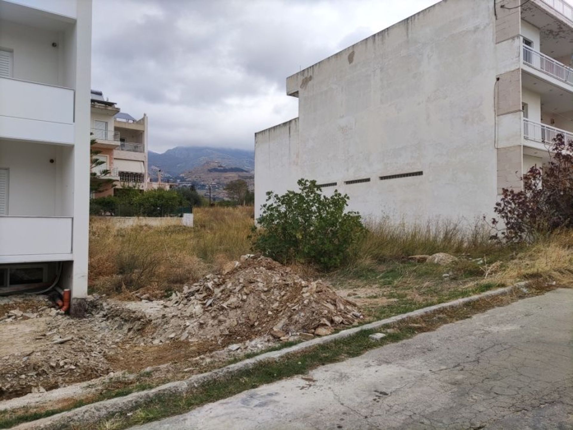 Land i Karystos, Sterea Ellada 11506550