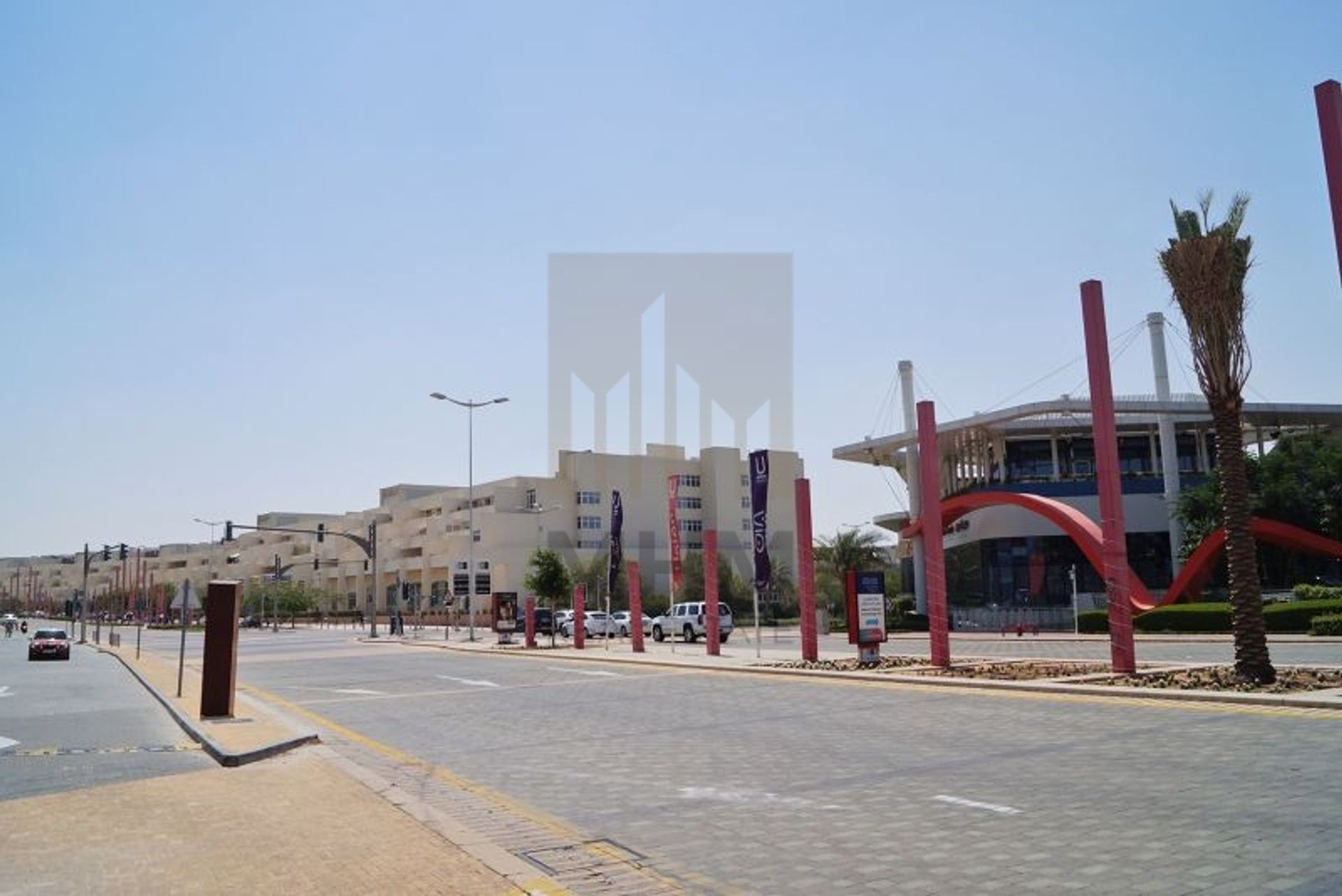 بيع بالتجزئة في واريسان, دوباي 11506886