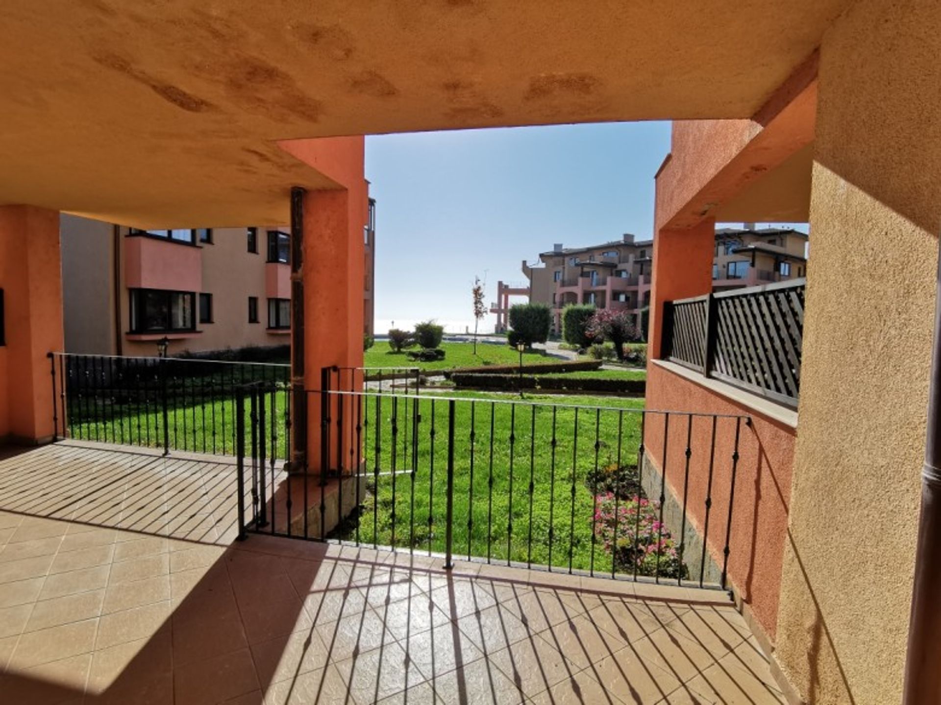 Condominio nel Kavarna, Dobrich 11508831