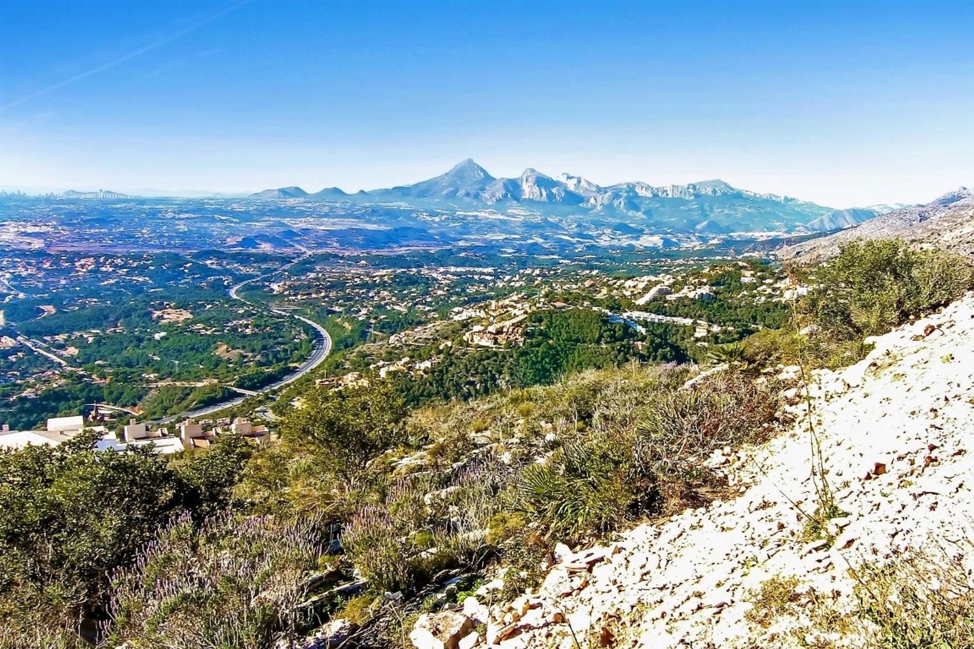 Tierra en Pinos, Valencia 11509085