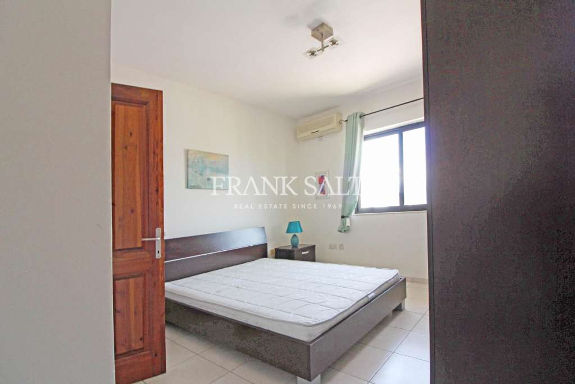 Condominium in San Giljan, San Giljan 11510336