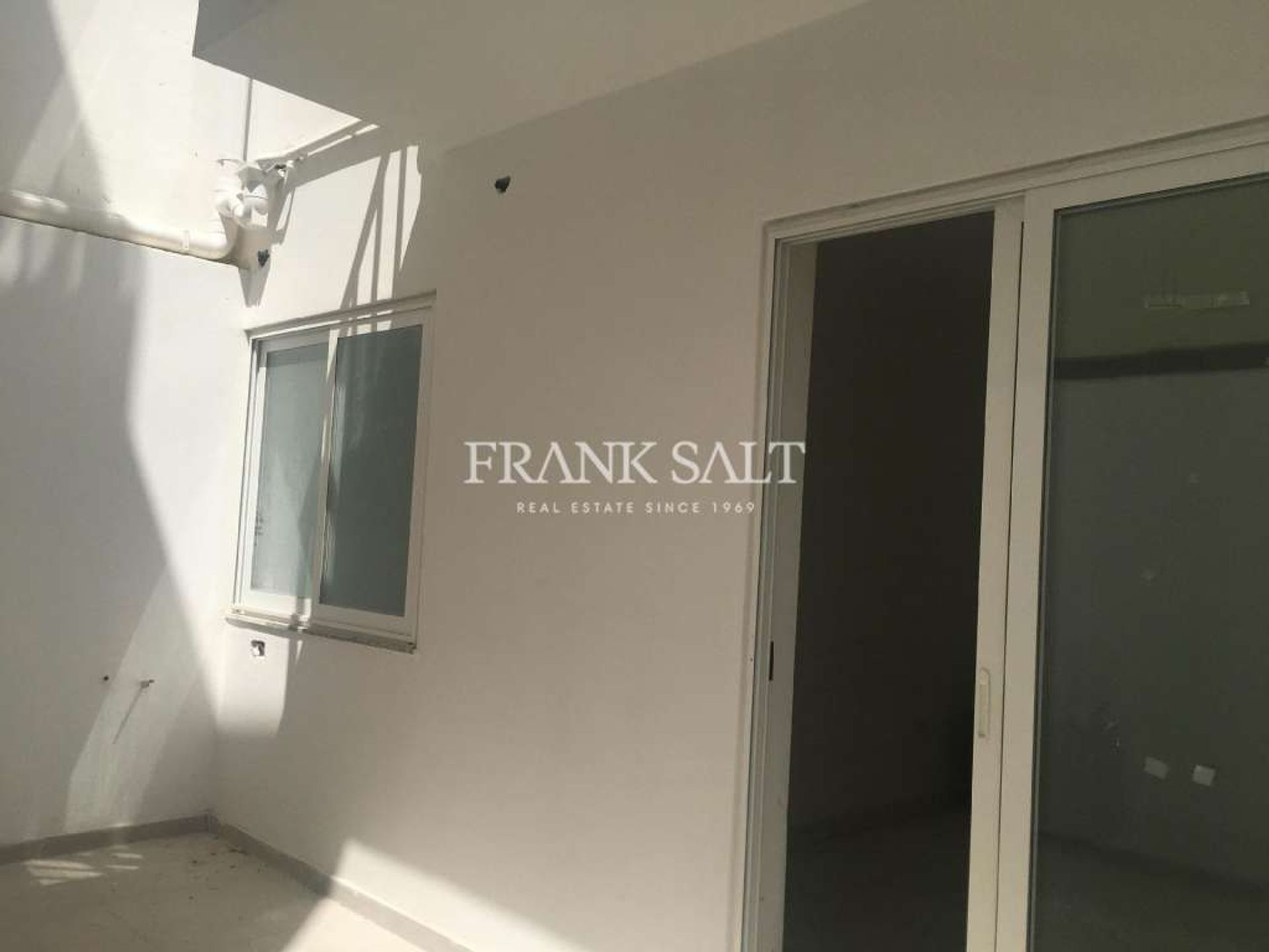 Condominio en Birkirkara, Birkirkara 11510375