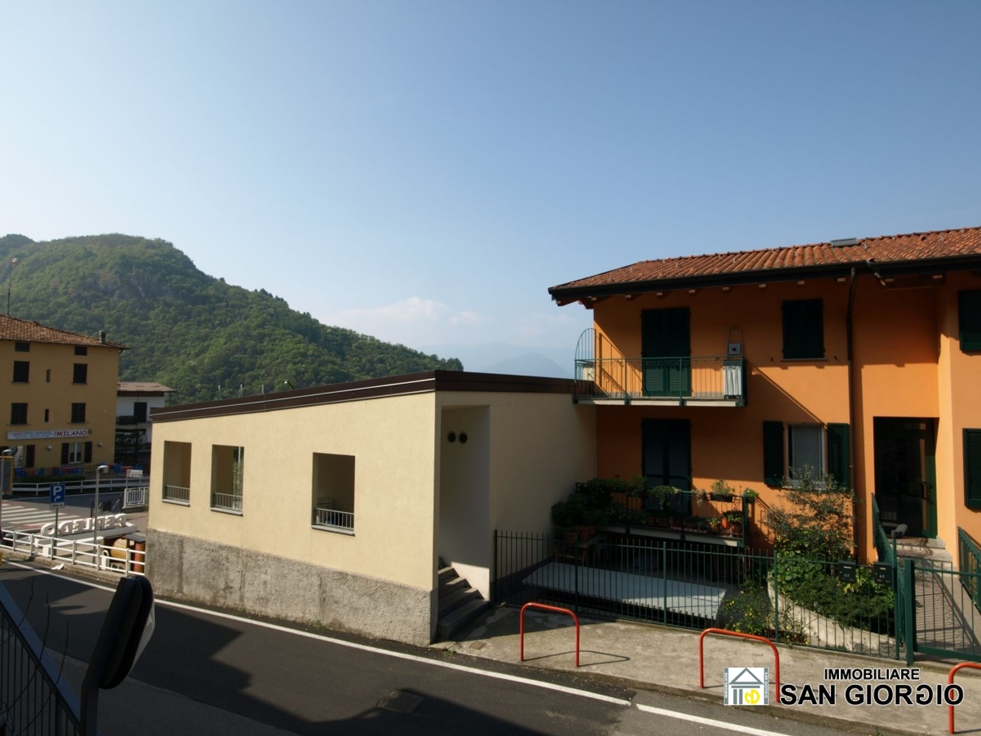 Condominio en Perledo, Lombardy 11510624