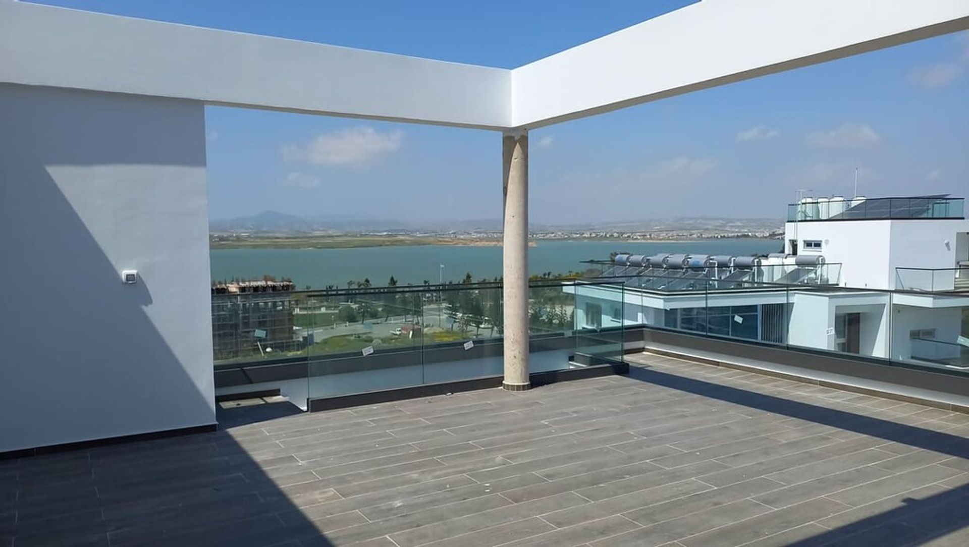 Condominium in Larnaca, Larnaca 11511207