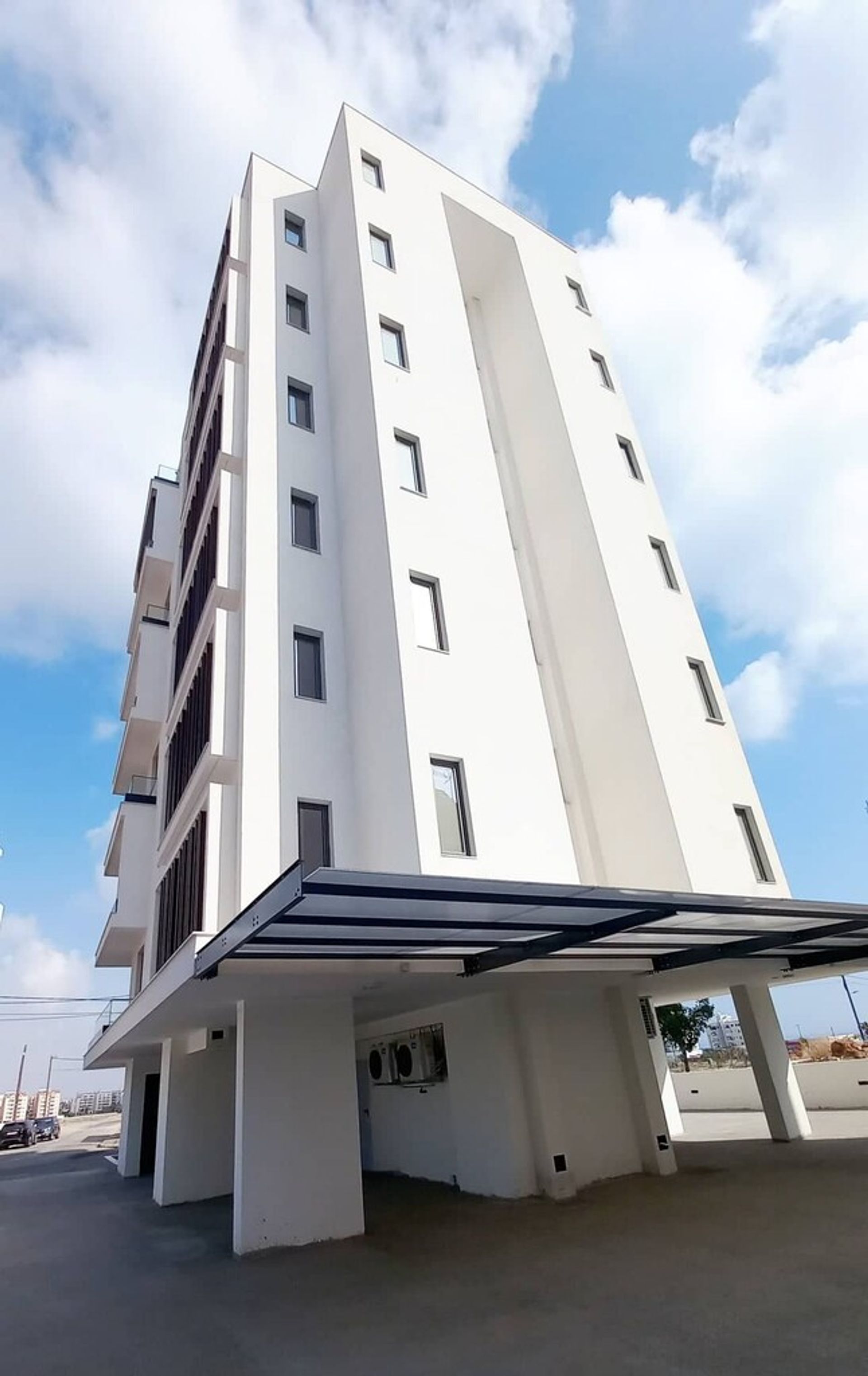 Condominium in Larnaca, Larnaca 11511207