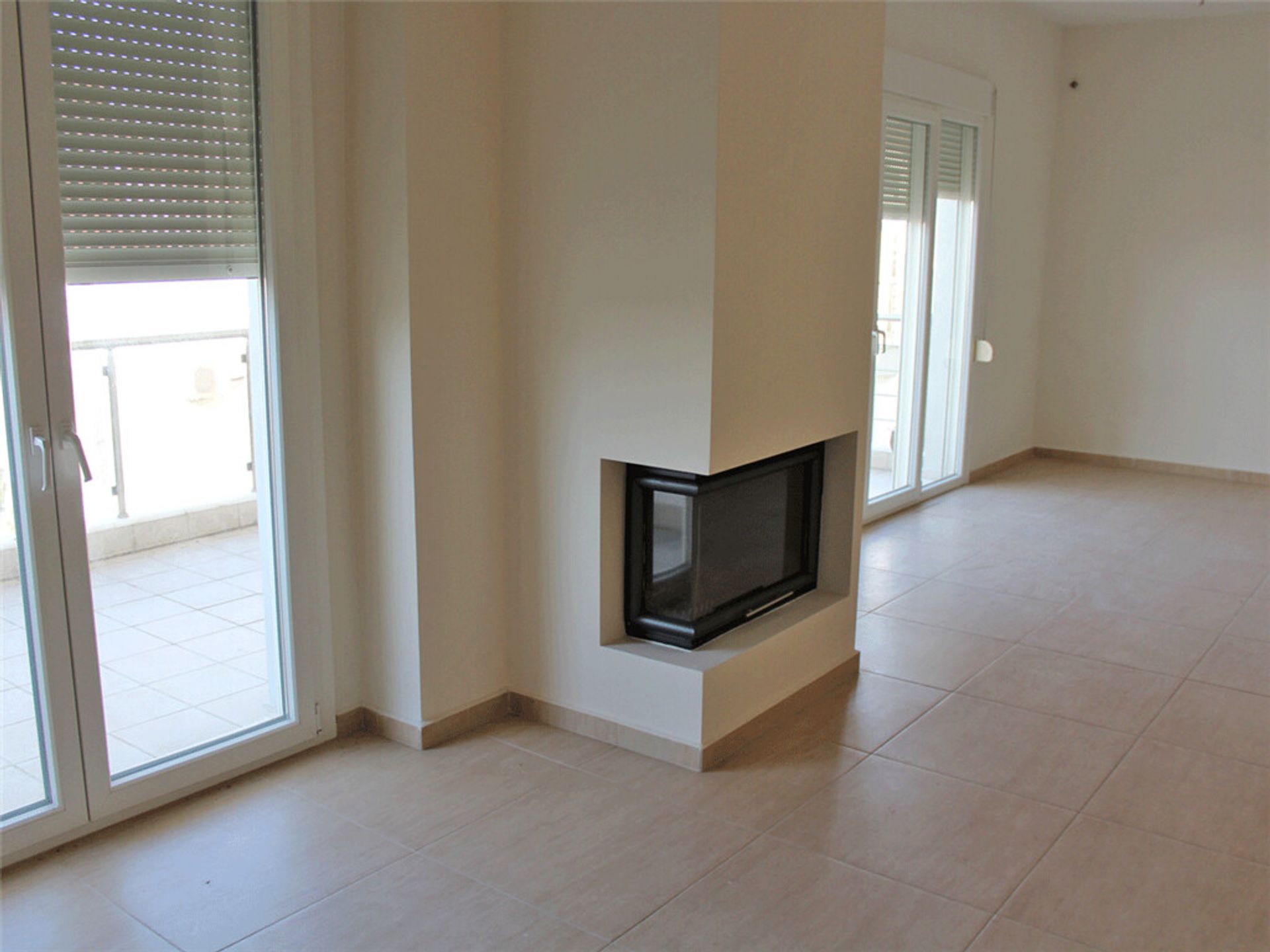 Condominium in Katerini, Kentriki Makedonia 11511896