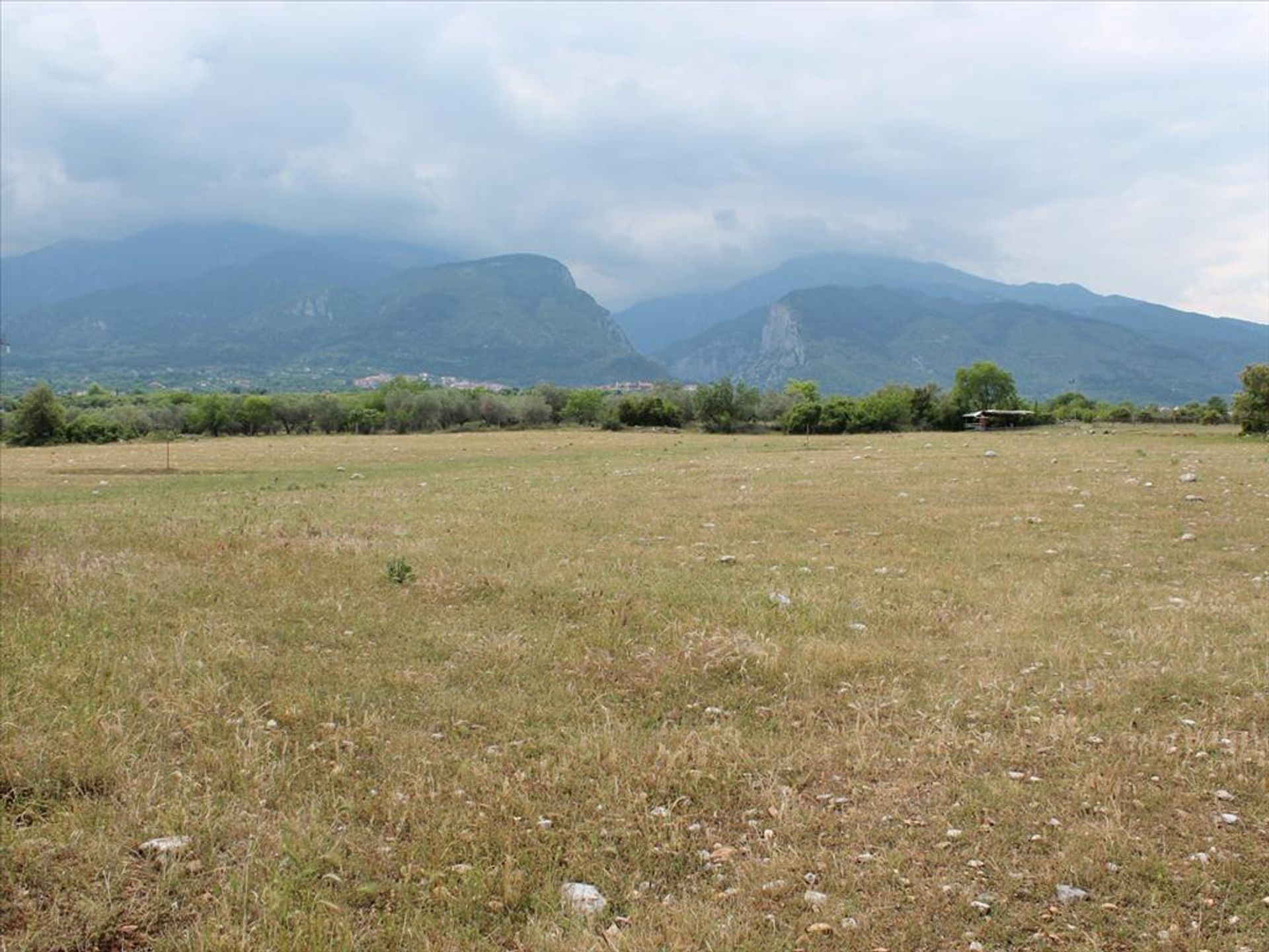 Tierra en Litóchoro, Kentriki Macedonia 11512416