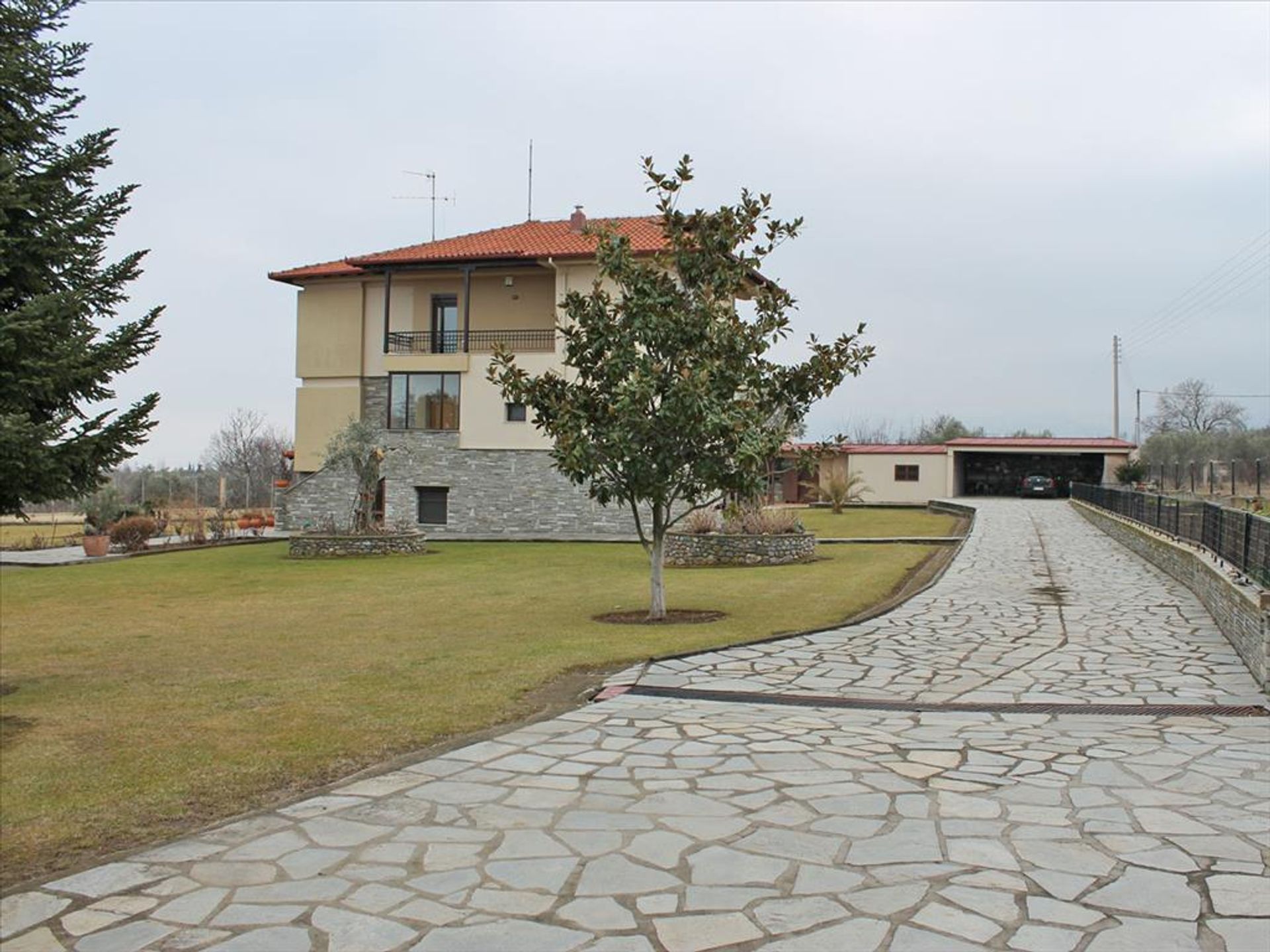 Hus i Leptokarya, Kentriki Makedonia 11512512