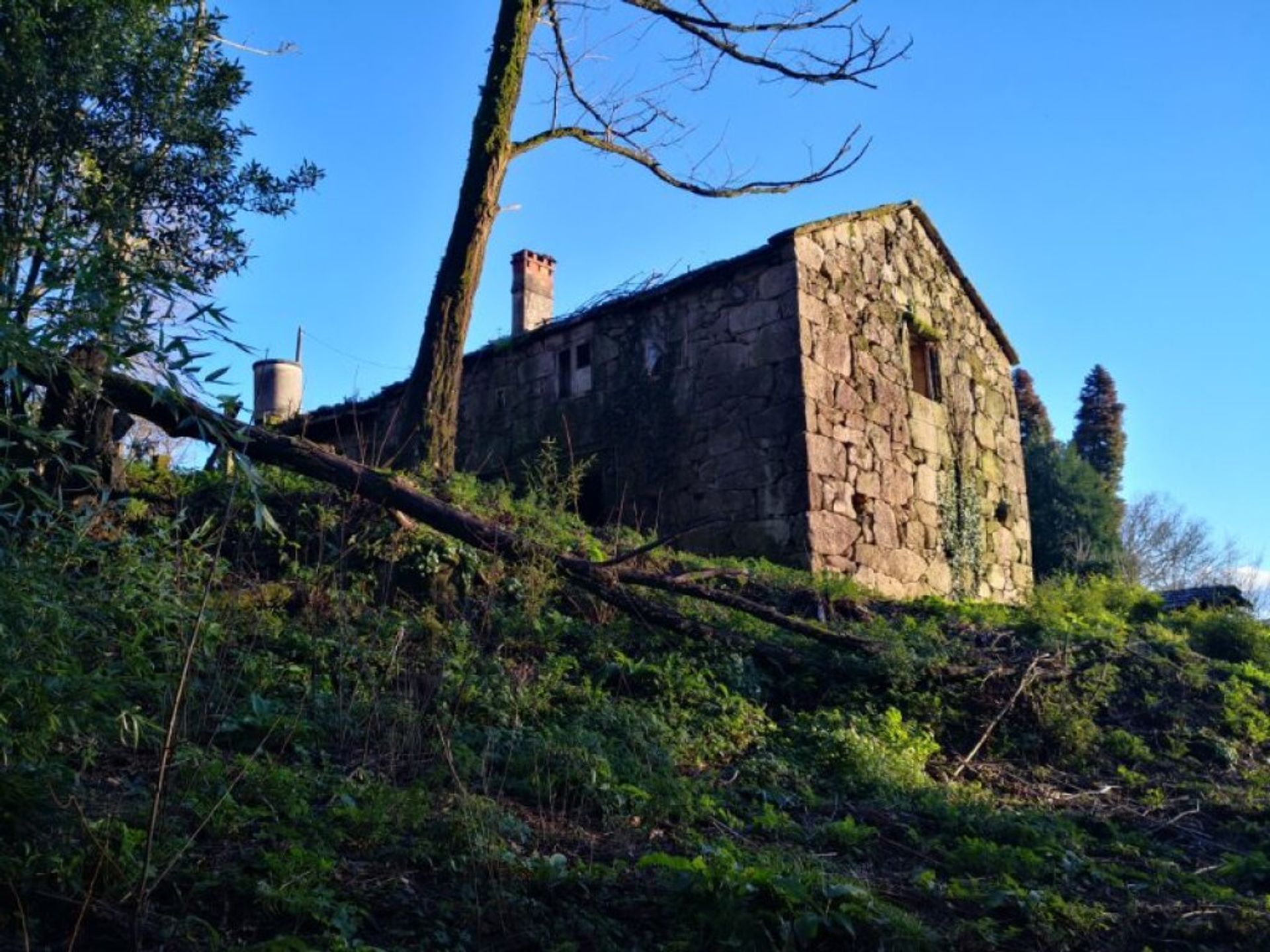 Rumah di Ponteareas, Galicia 11513800