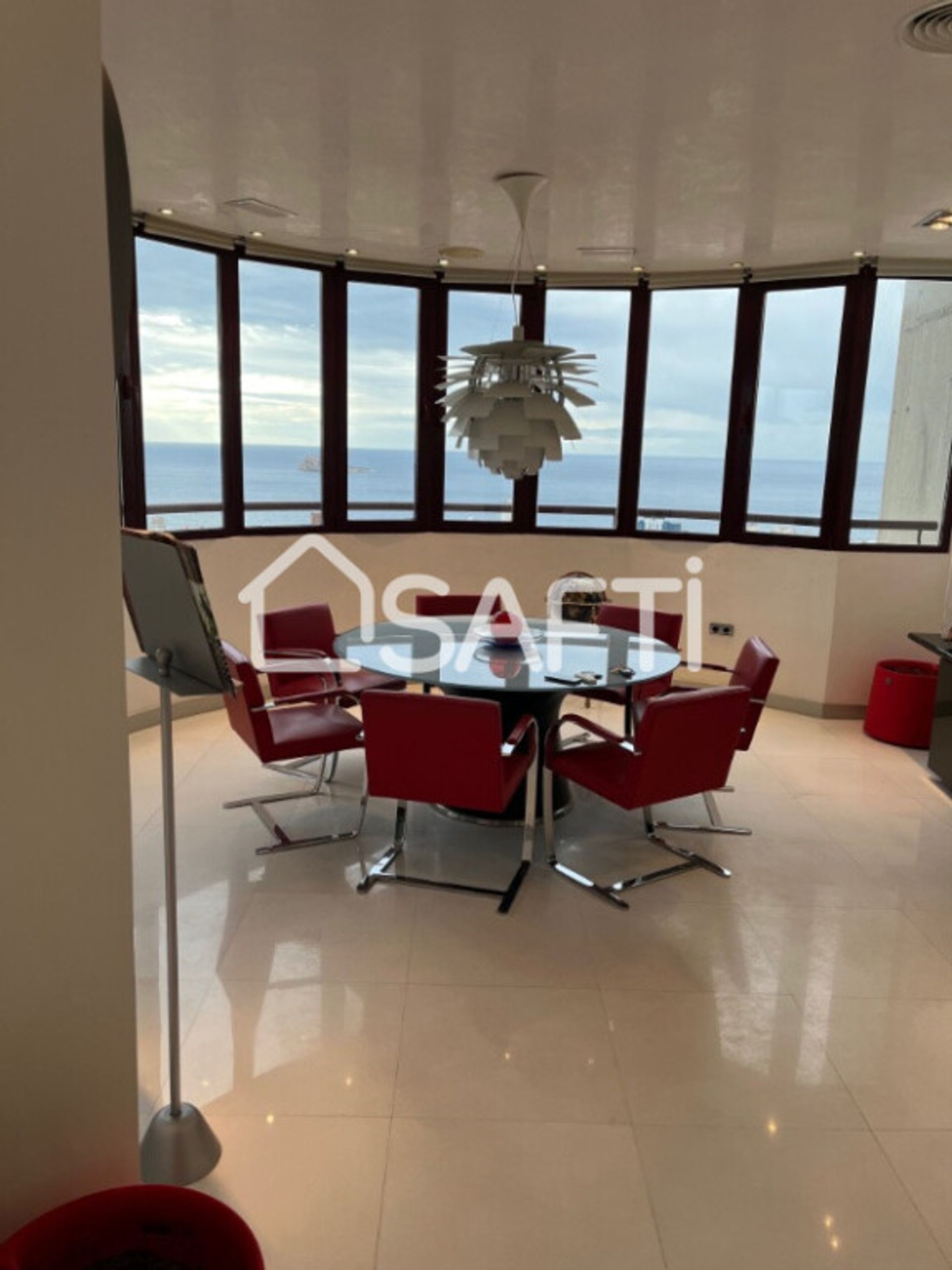 Condominium in Benidorm, Comunidad Valenciana 11513833