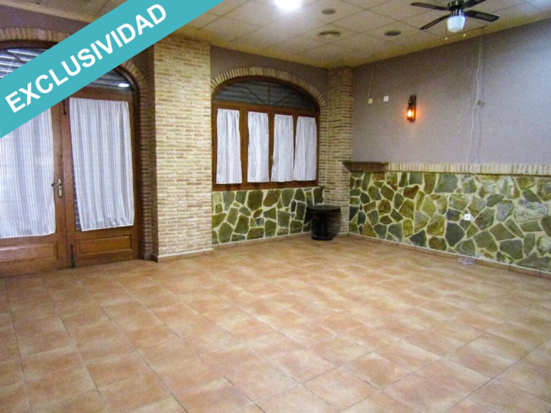 Промислові в Torrevieja, Comunidad Valenciana 11513846