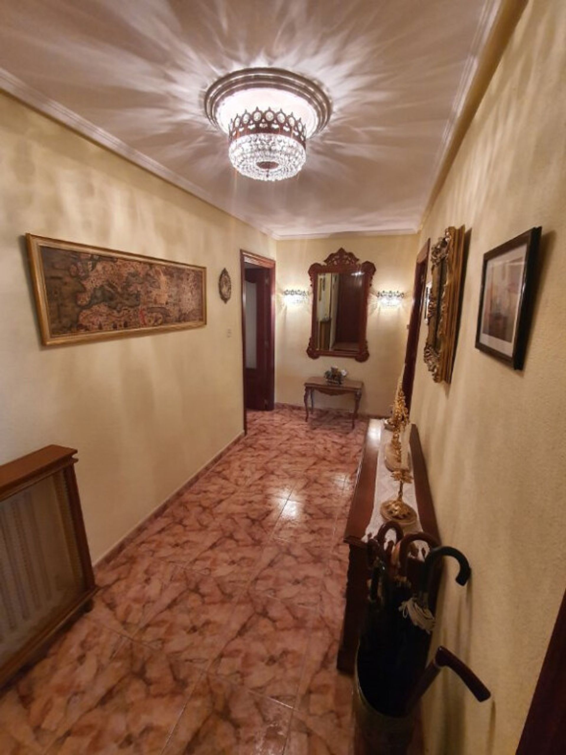 Condominium in Valladolid, Castille-Leon 11513984