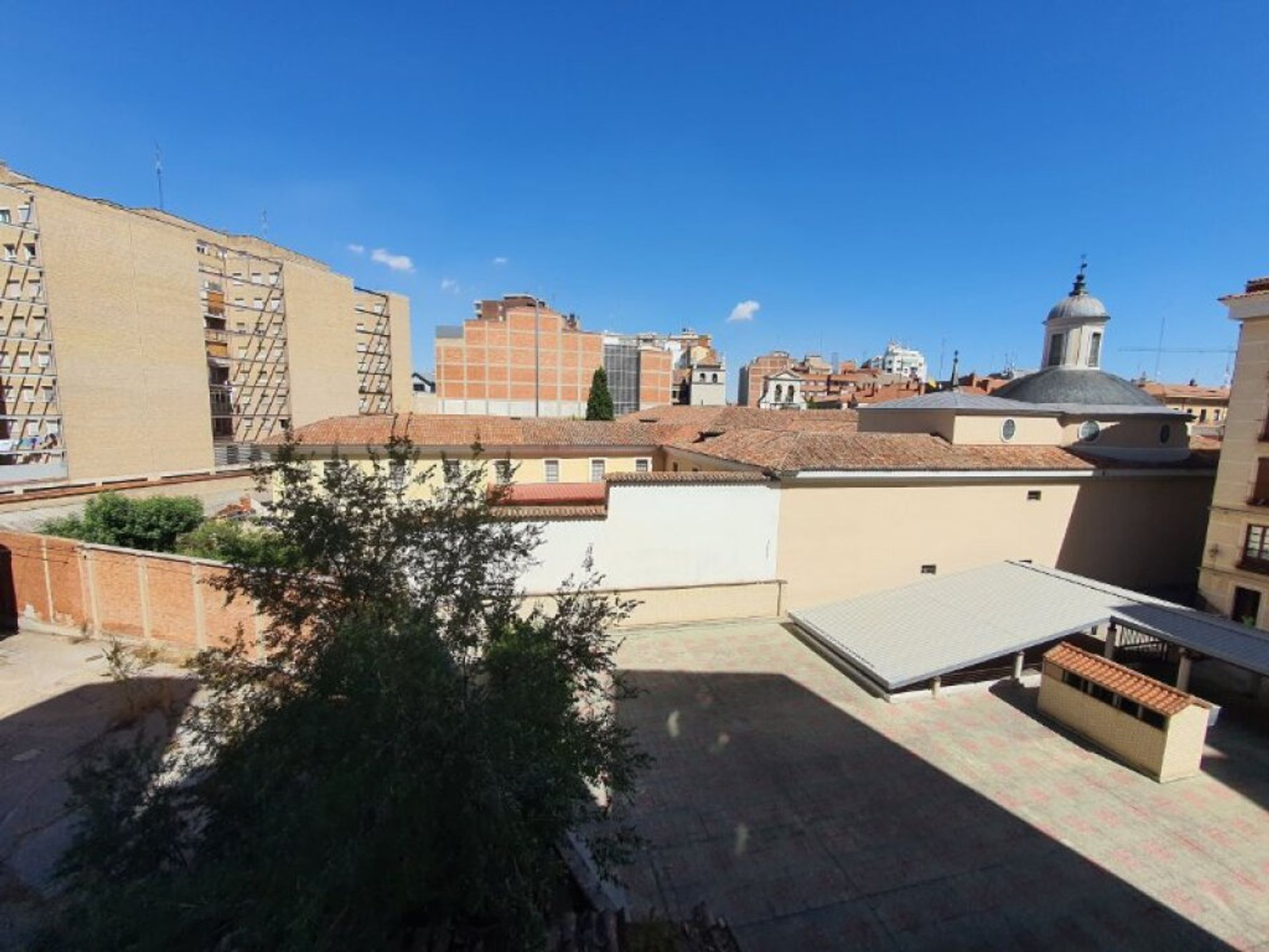 Кондоминиум в Valladolid, Castille-Leon 11513984