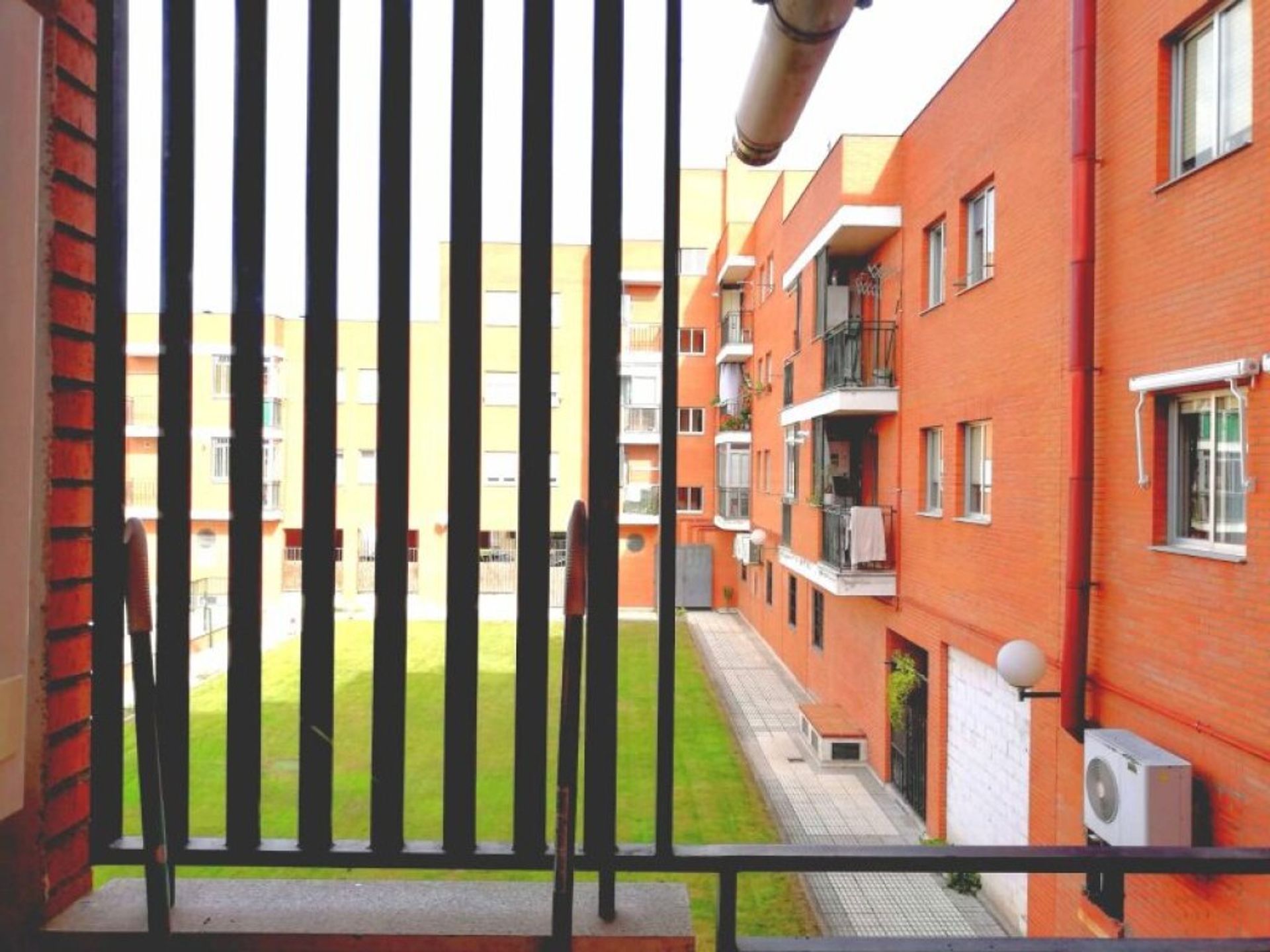 Condominium in Salamanca, Castilla y León 11513993