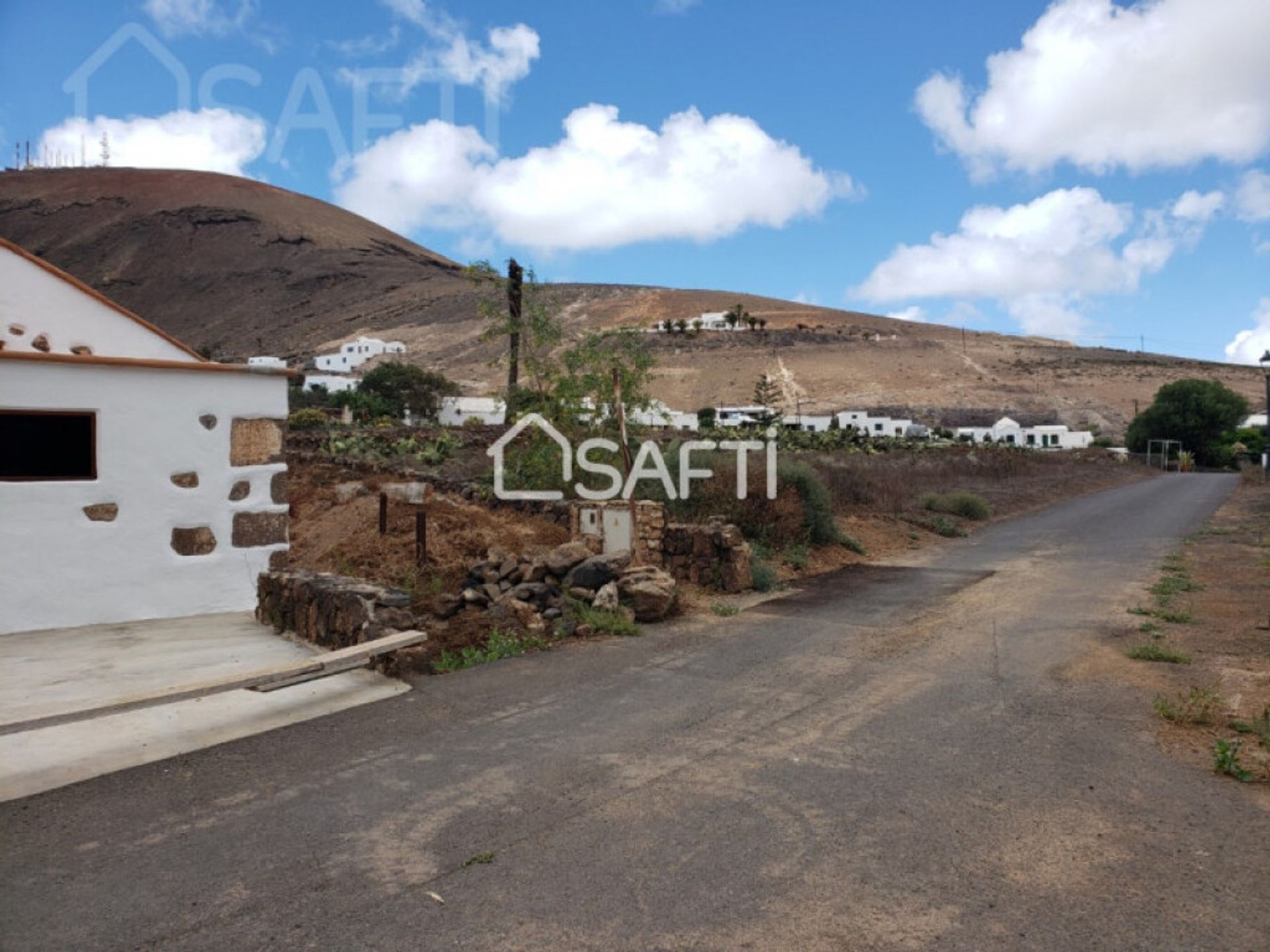 Terre dans Ouga, les îles Canaries 11514012