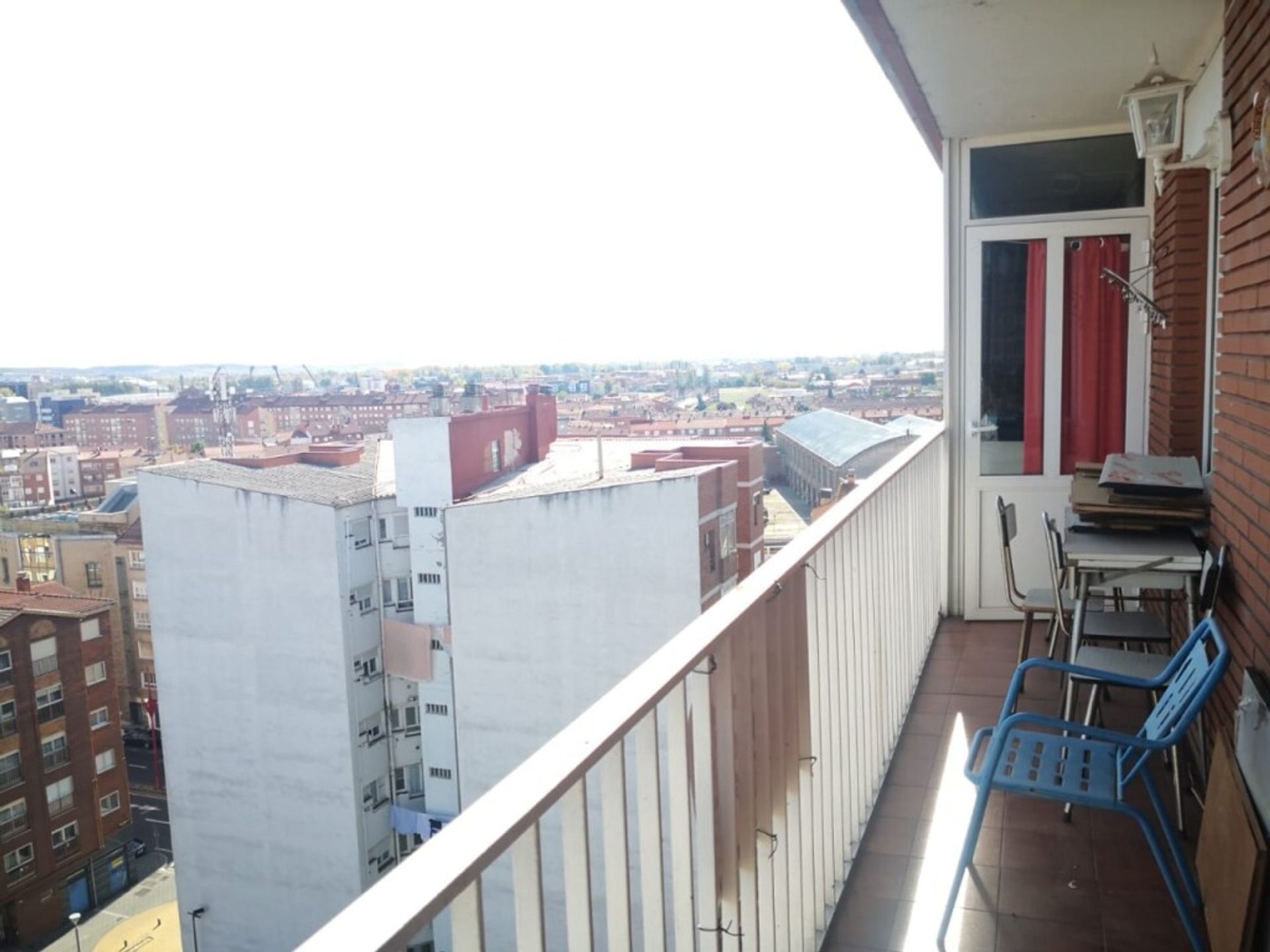 Condominium in Trobajo del Camino, Castille-Leon 11514197