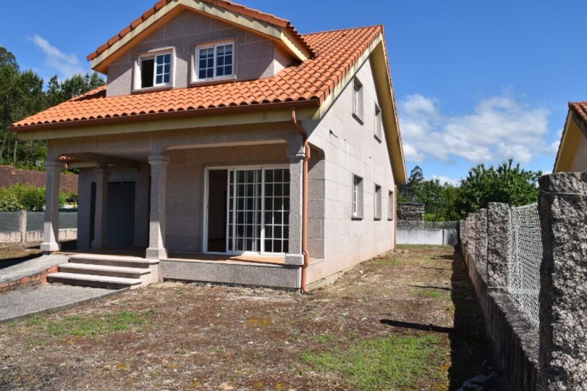 House in Ganade, Galicia 11514463