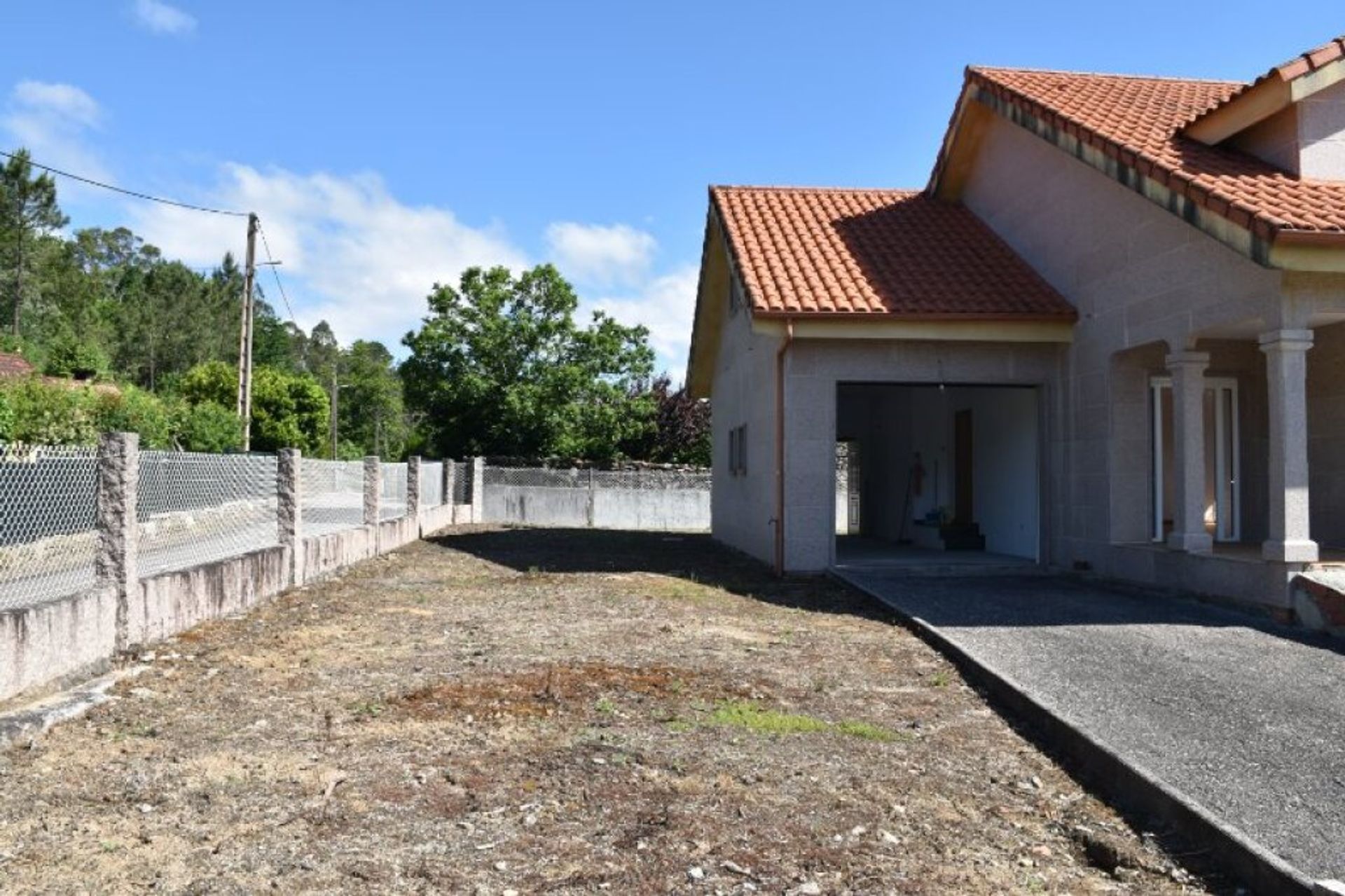 House in Ganade, Galicia 11514463