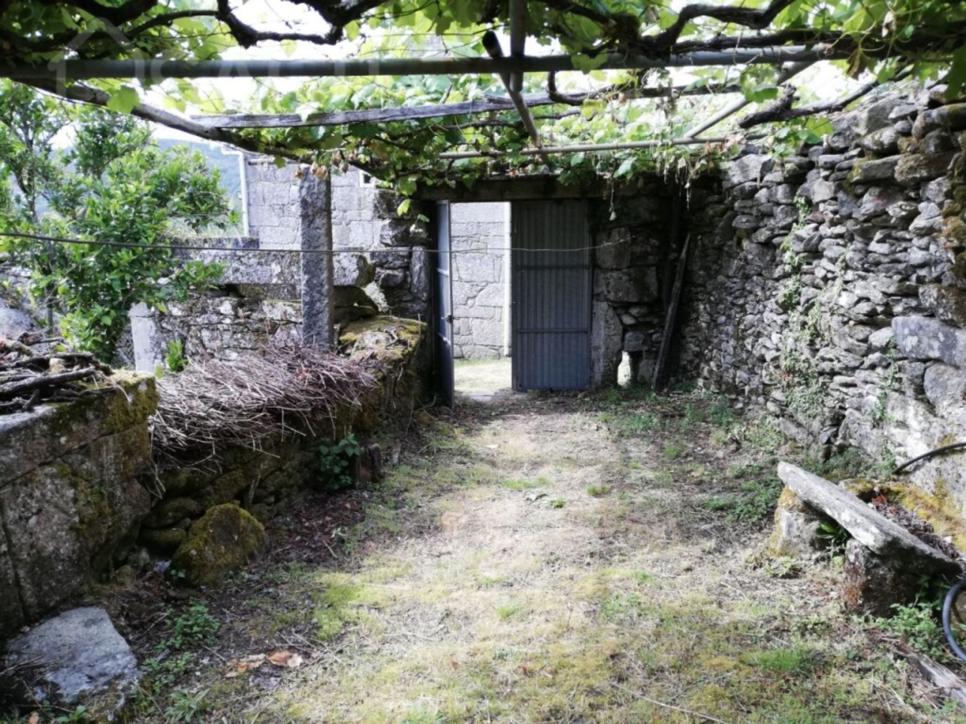 casa no Castrolandín, Galicia 11514521