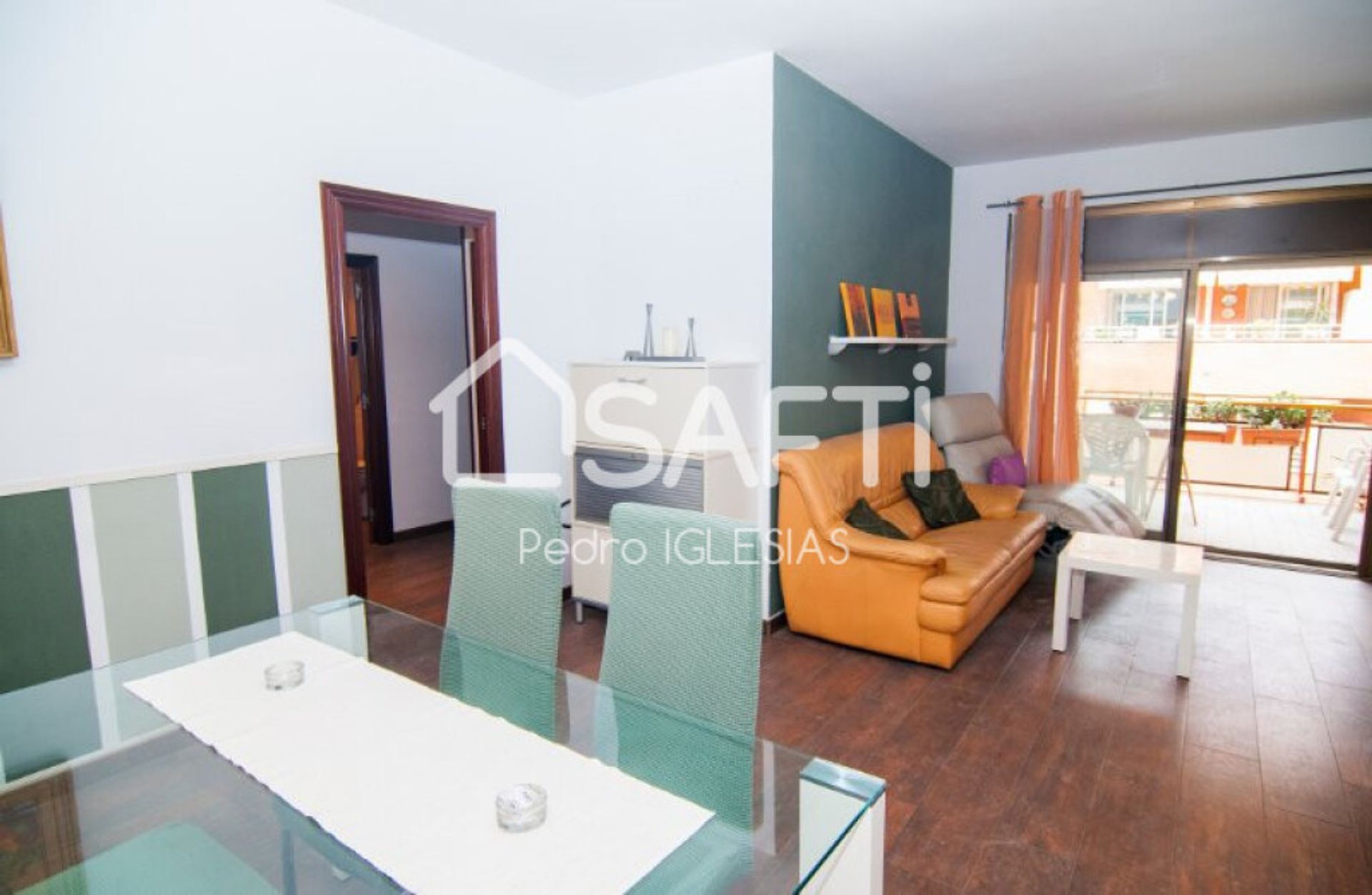 Condominium in Castelldefels, Catalunya 11514958