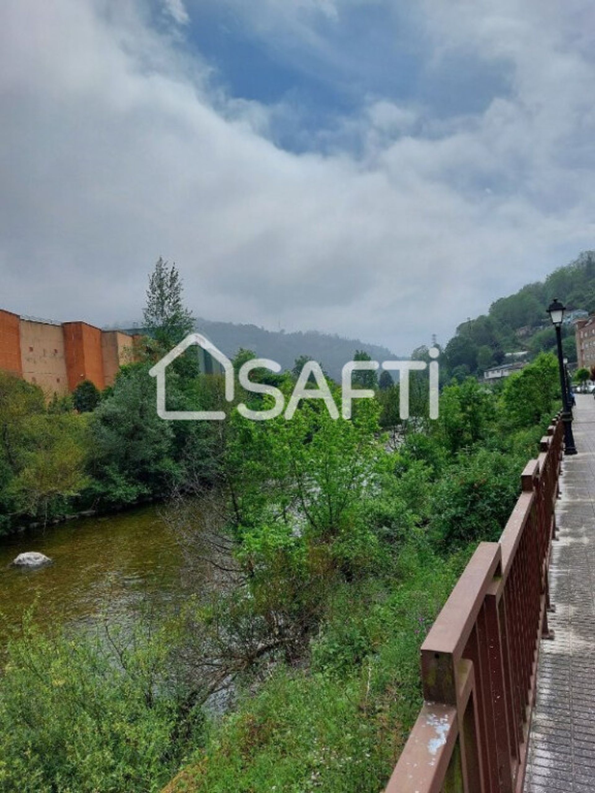 Condomínio no San Martín del Rey Aurelio, Principado de Asturias 11515295