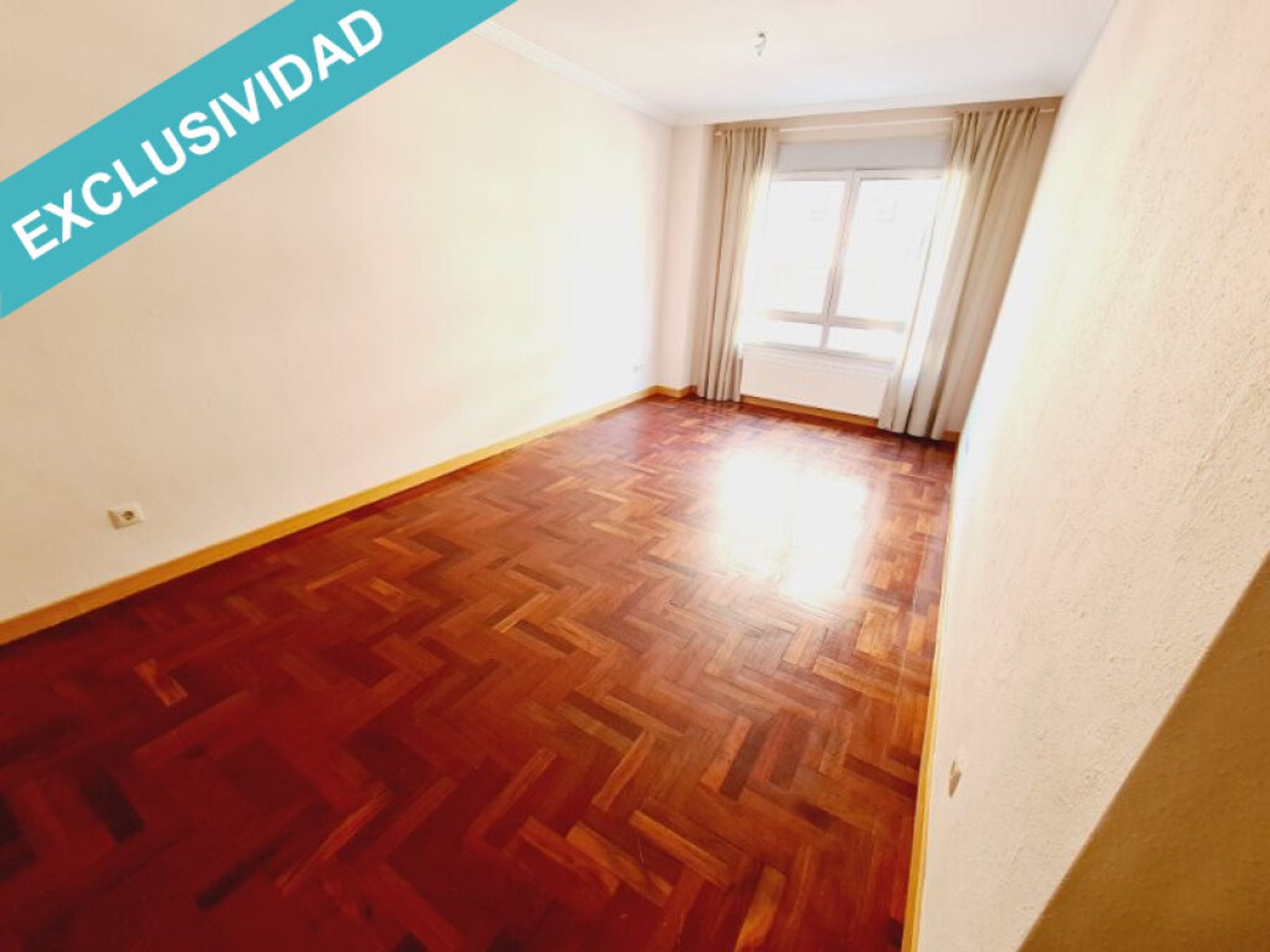 Condominium in Oviedo, Principado de Asturias 11515303