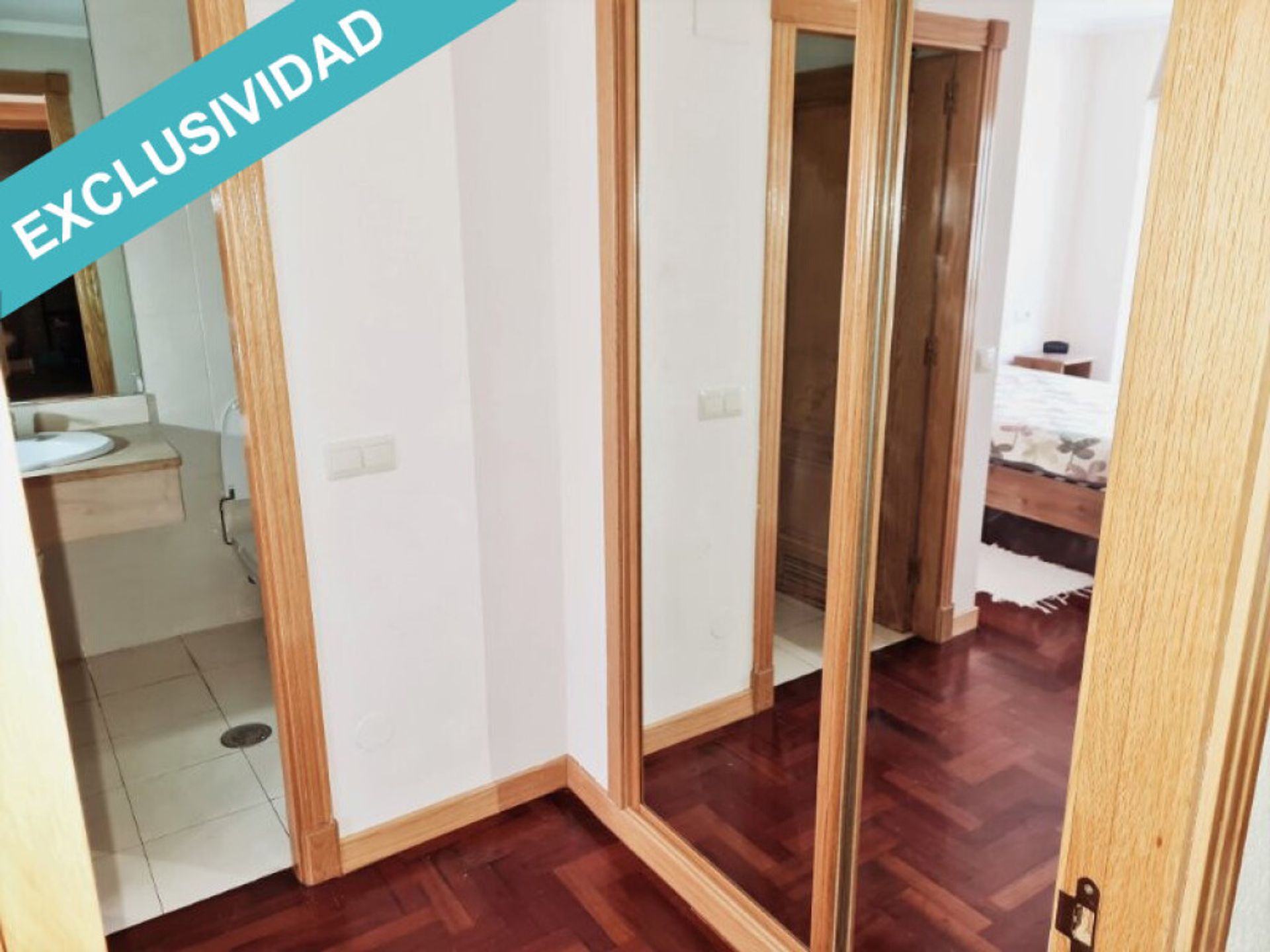 Condominium in Oviedo, Principado de Asturias 11515303