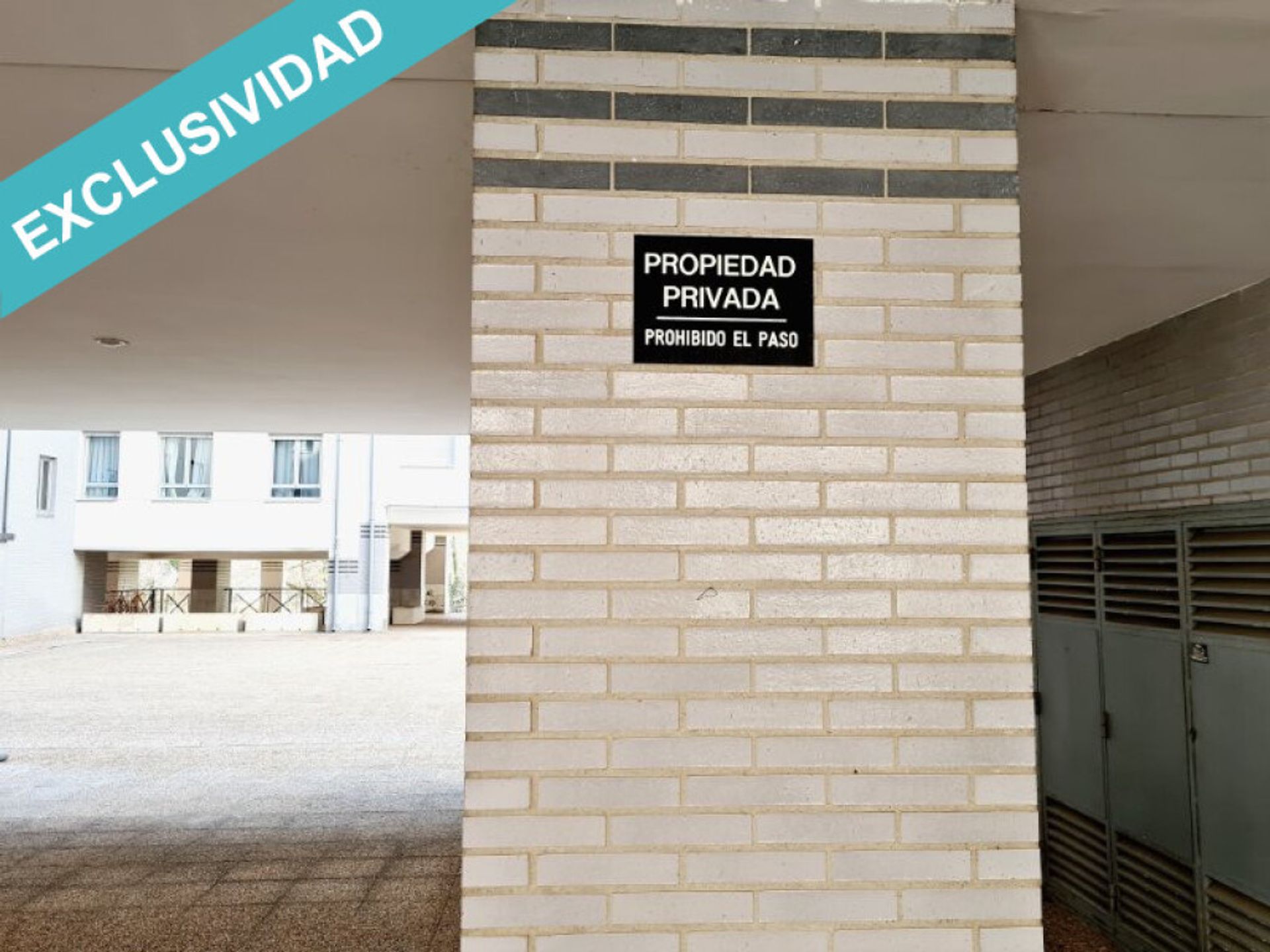 Condominium in Oviedo, Principado de Asturias 11515303