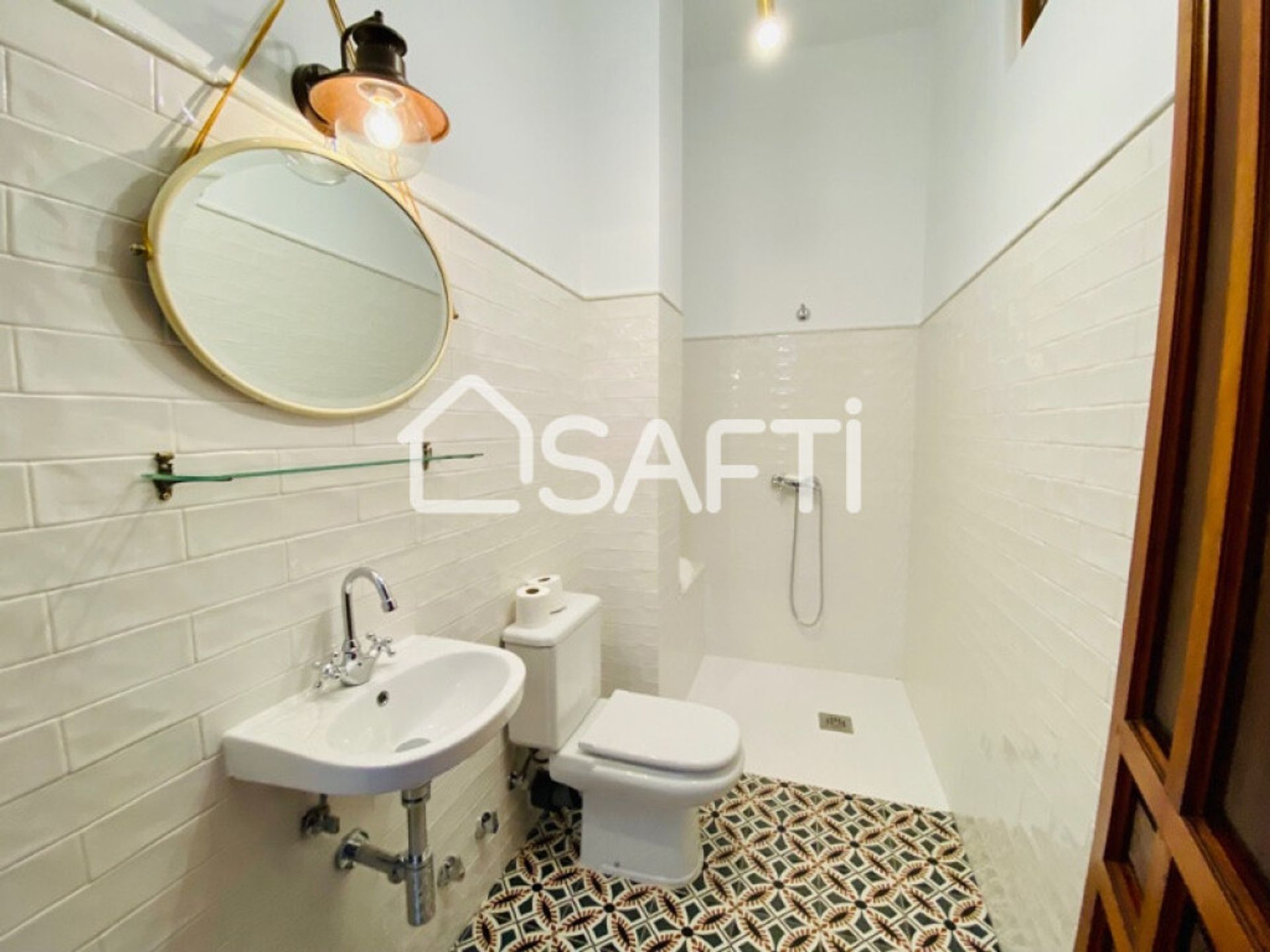 Будинок в Casas de Benítez, Castilla-La Mancha 11515484