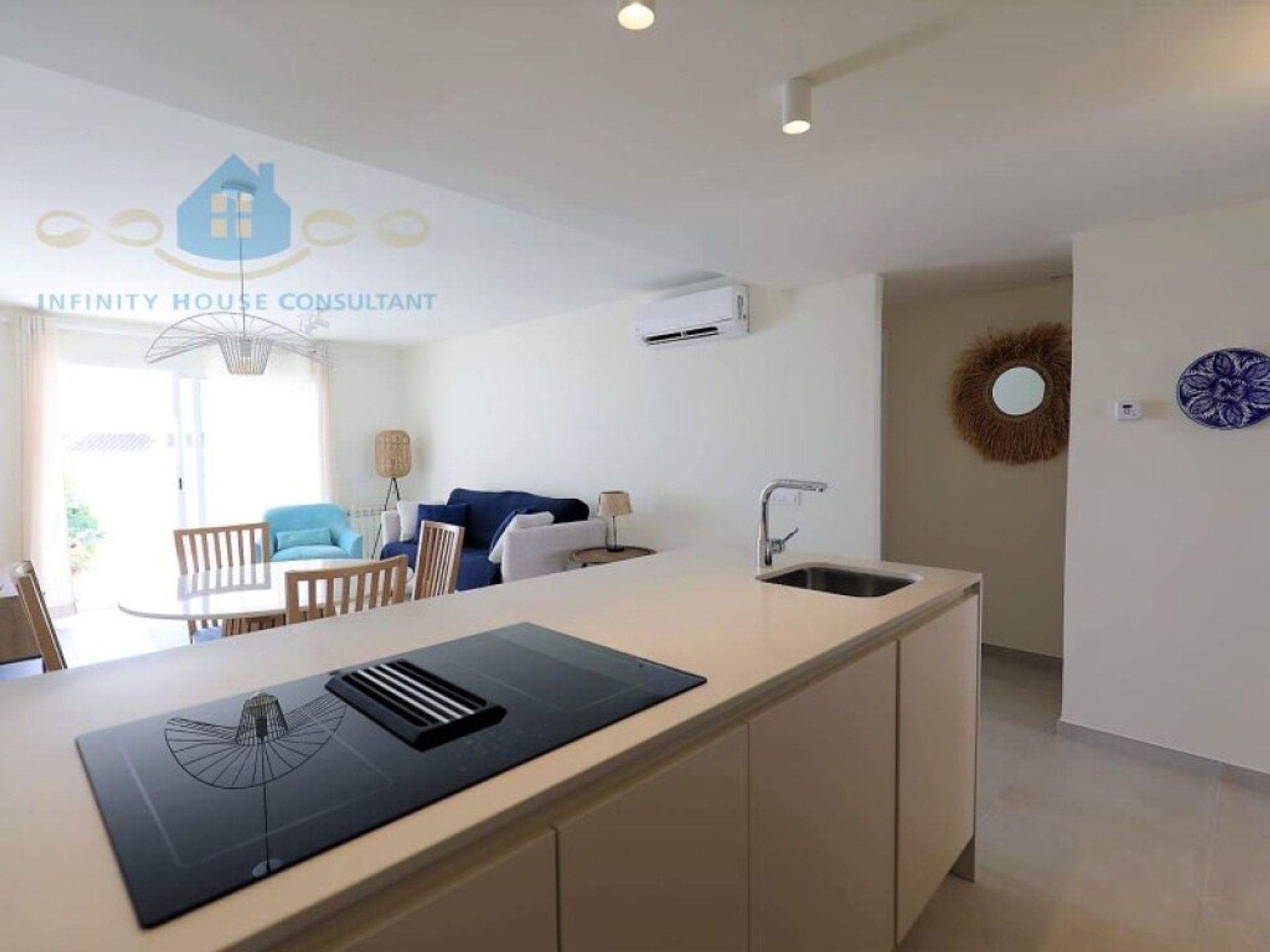 Condominium in Llano del Castillo, Valencia 11515569