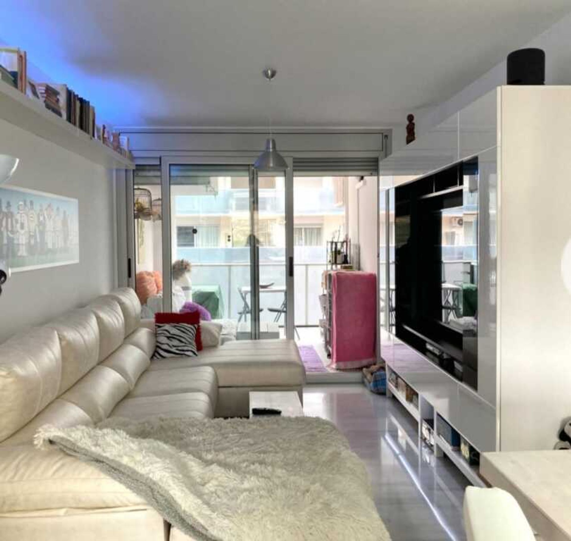 Condominium in Villajoyosa, Valencia 11515732