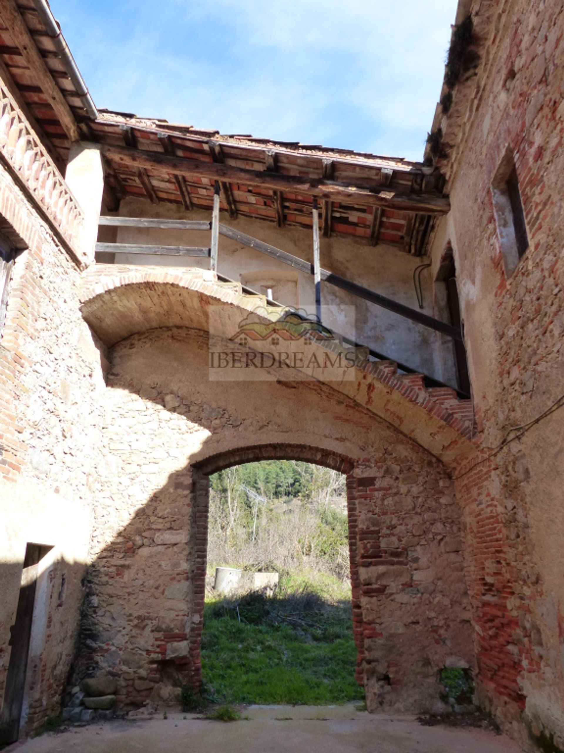 жилой дом в Girona, Catalunya 11515767