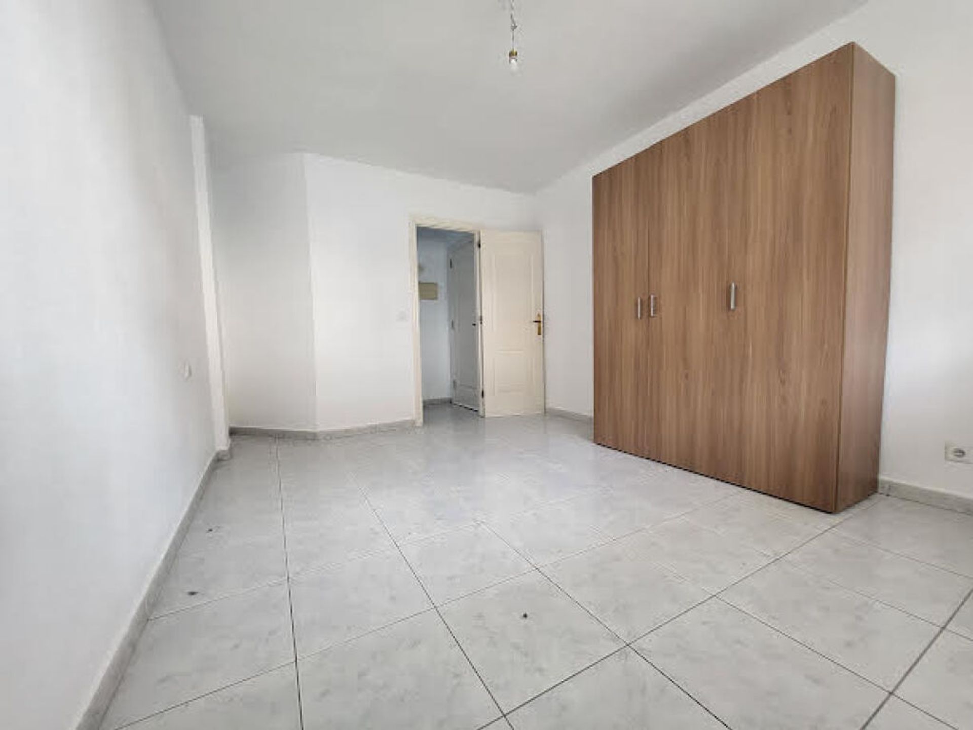 Condominium dans Oviedo, Principado de Asturias 11515947