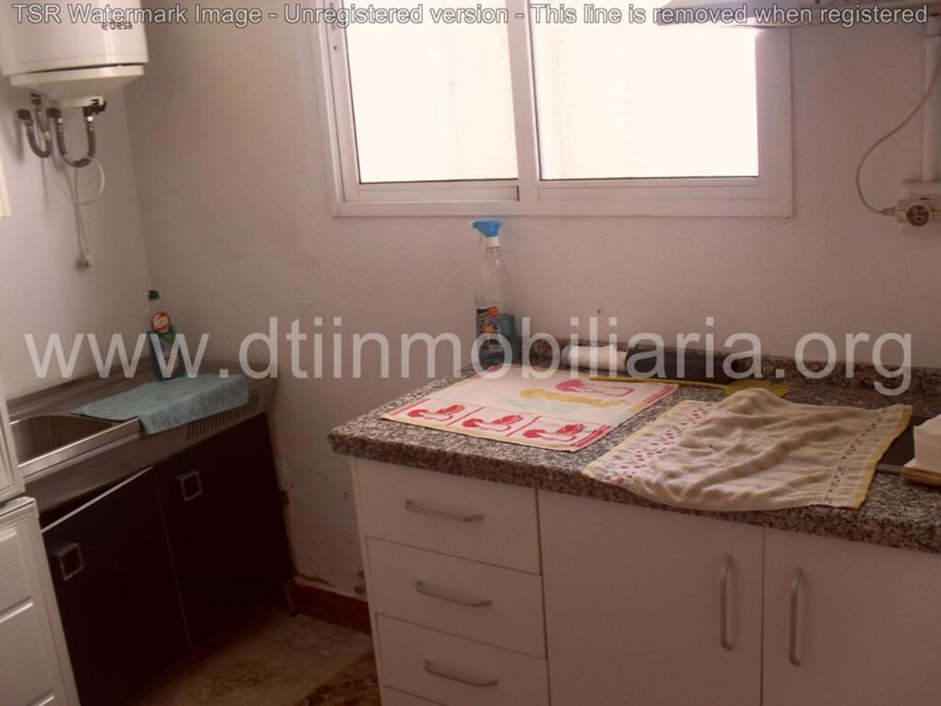 House in La Palma del Condado, Andalucía 11516024