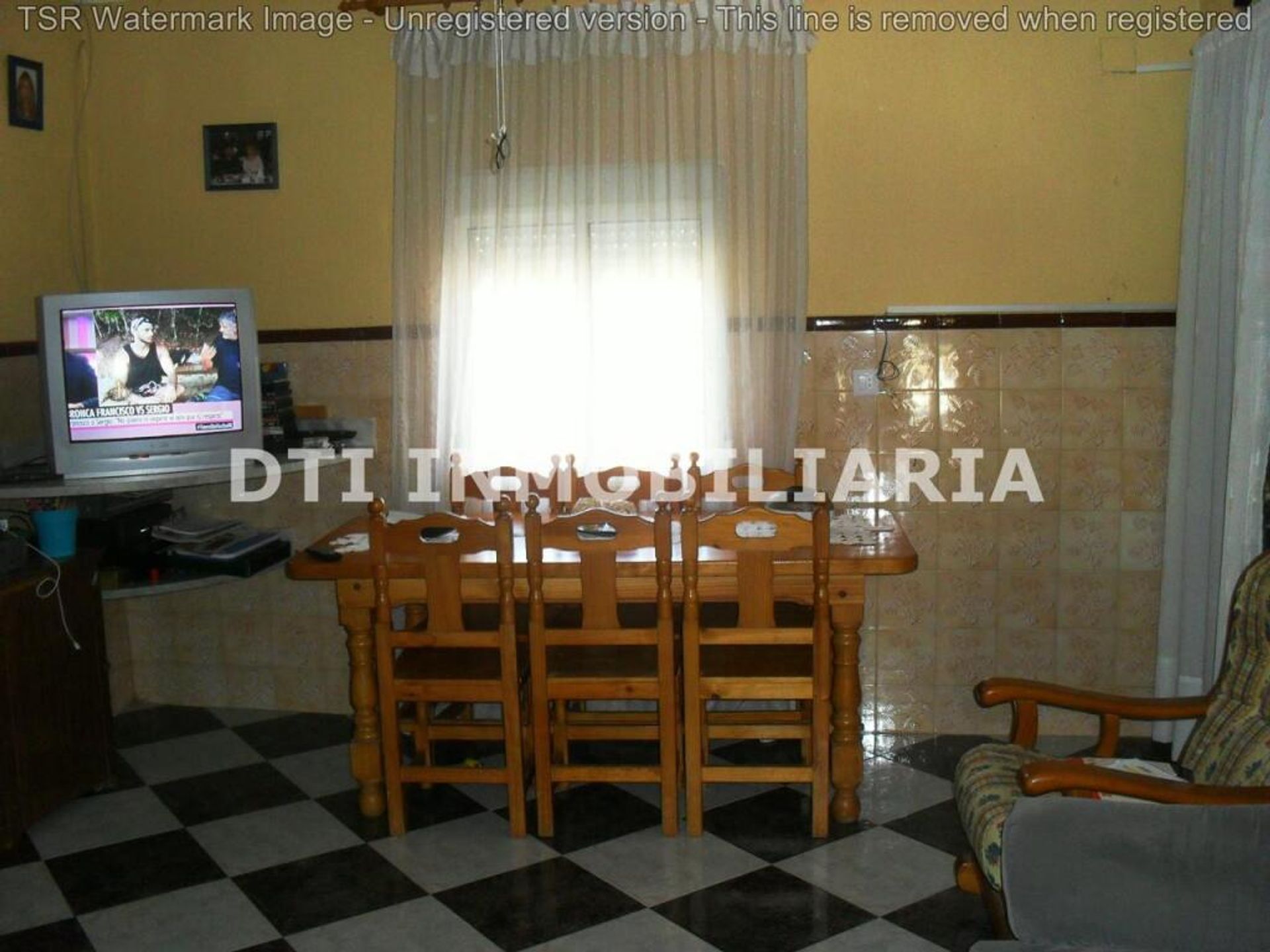 rumah dalam Bonares, Andalusia 11516025