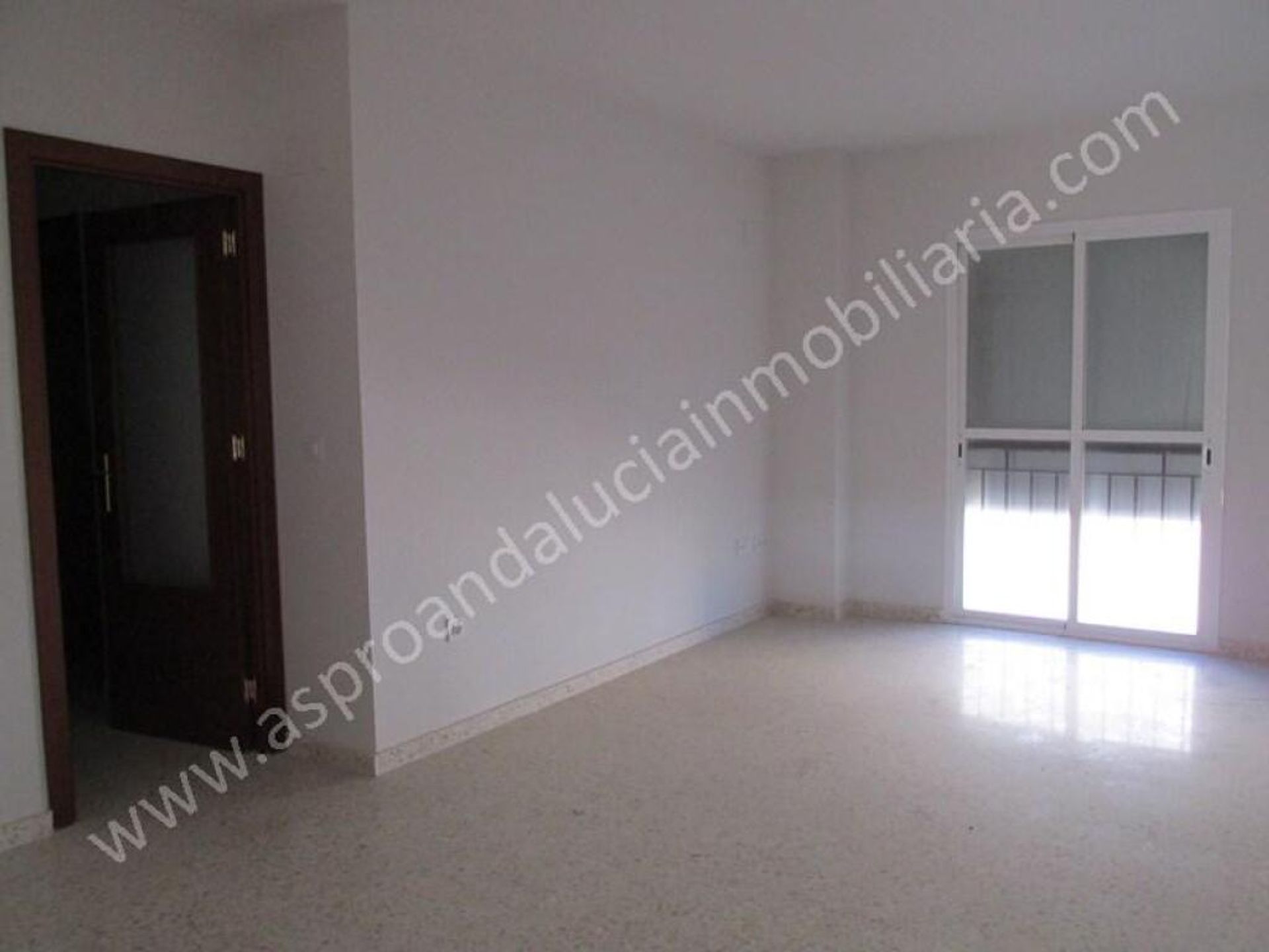 Condominium dans La Palma del Condado, Andalusia 11516421